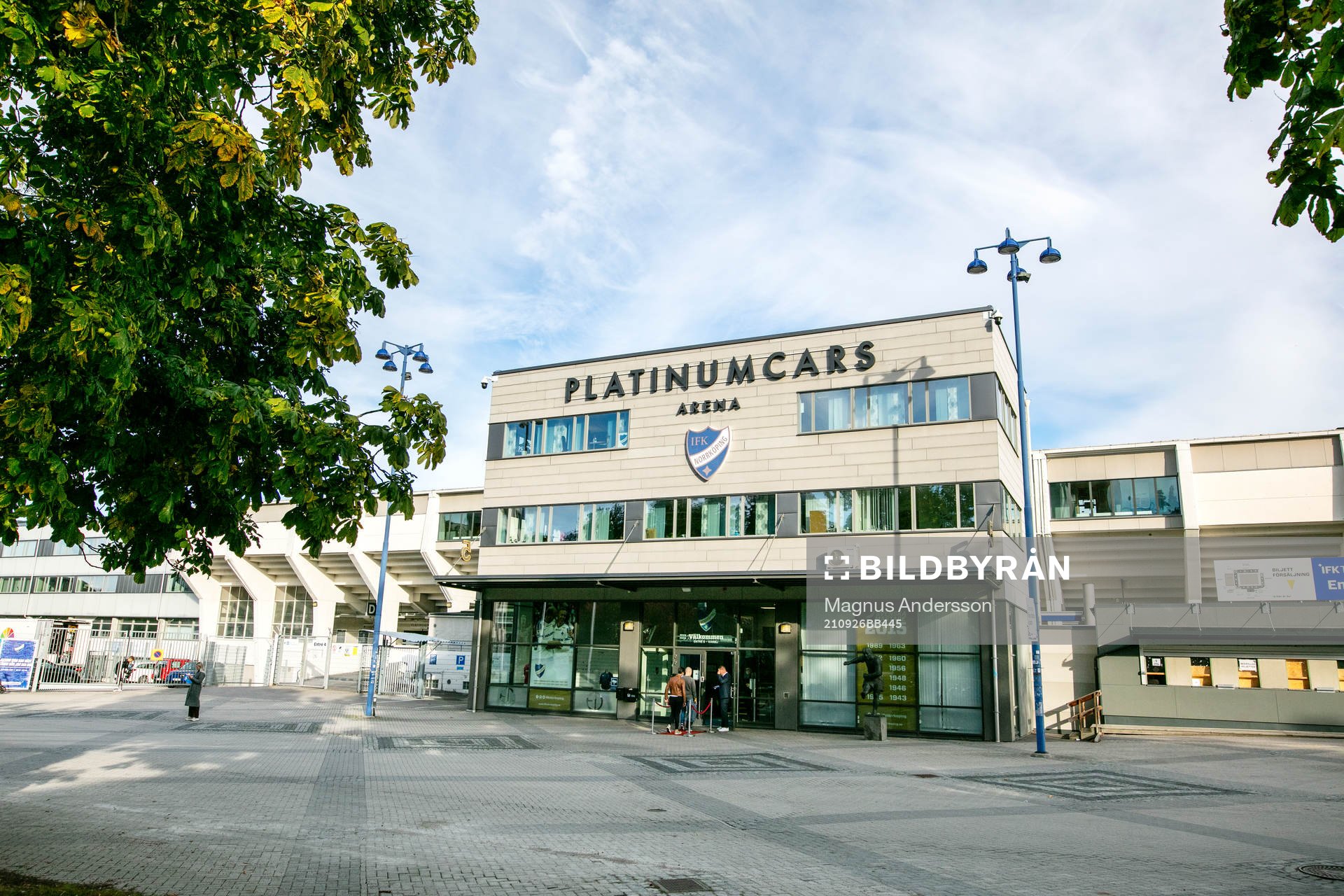 Platinum Cars Arena