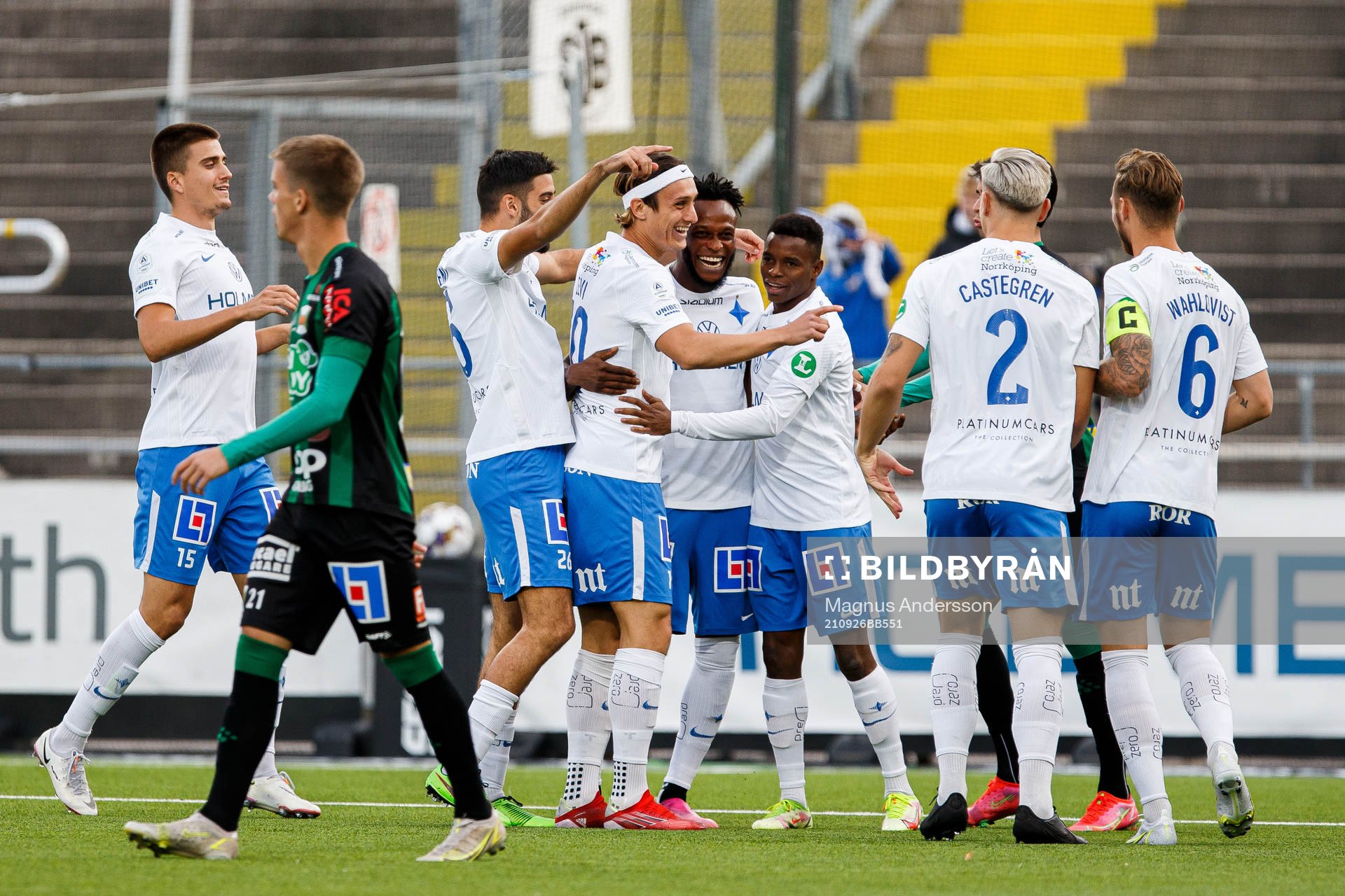 IFK Norrköpings Samuel Adegbenro jublar