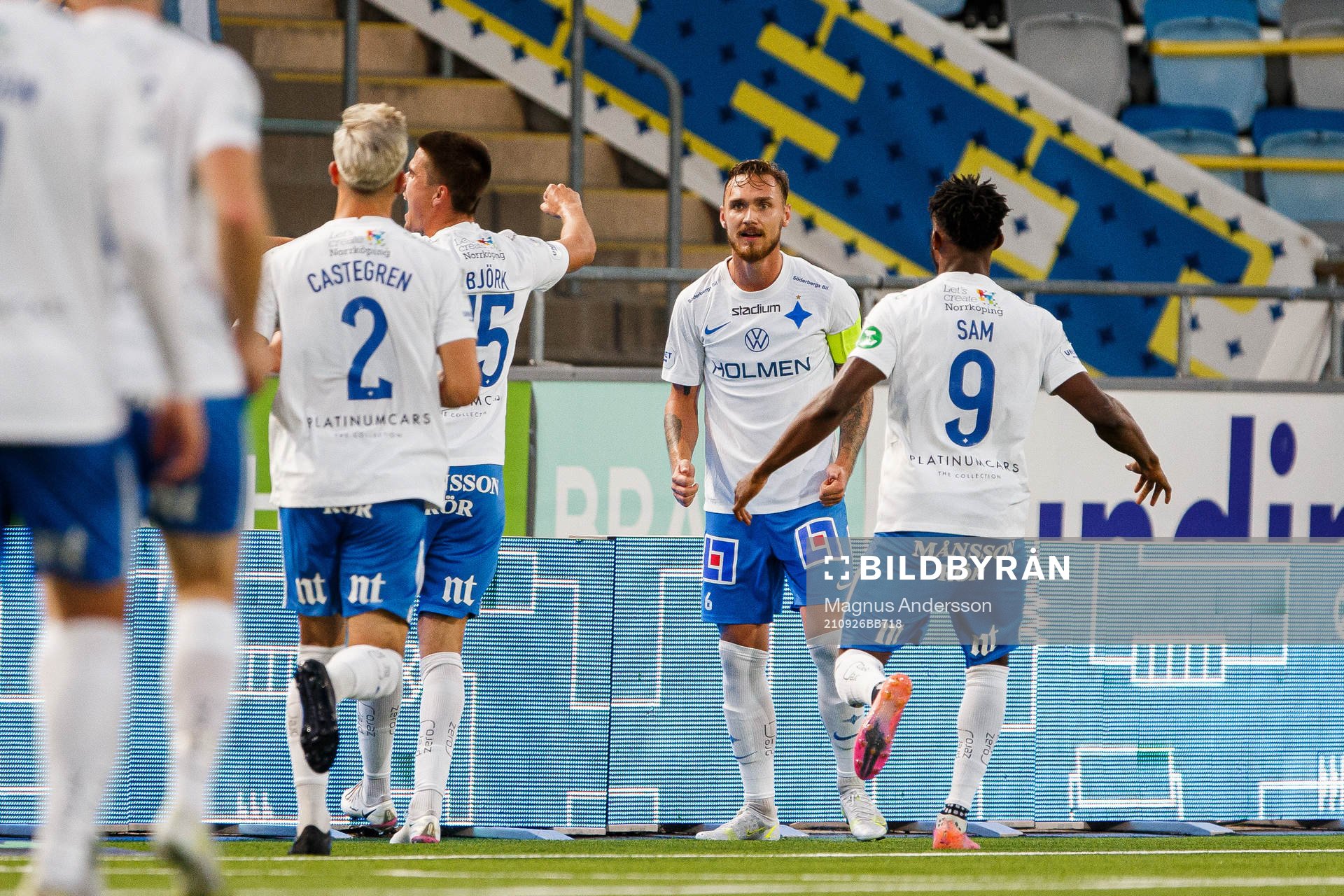 IFK Norrköpings Linus Wahlqvist jublar