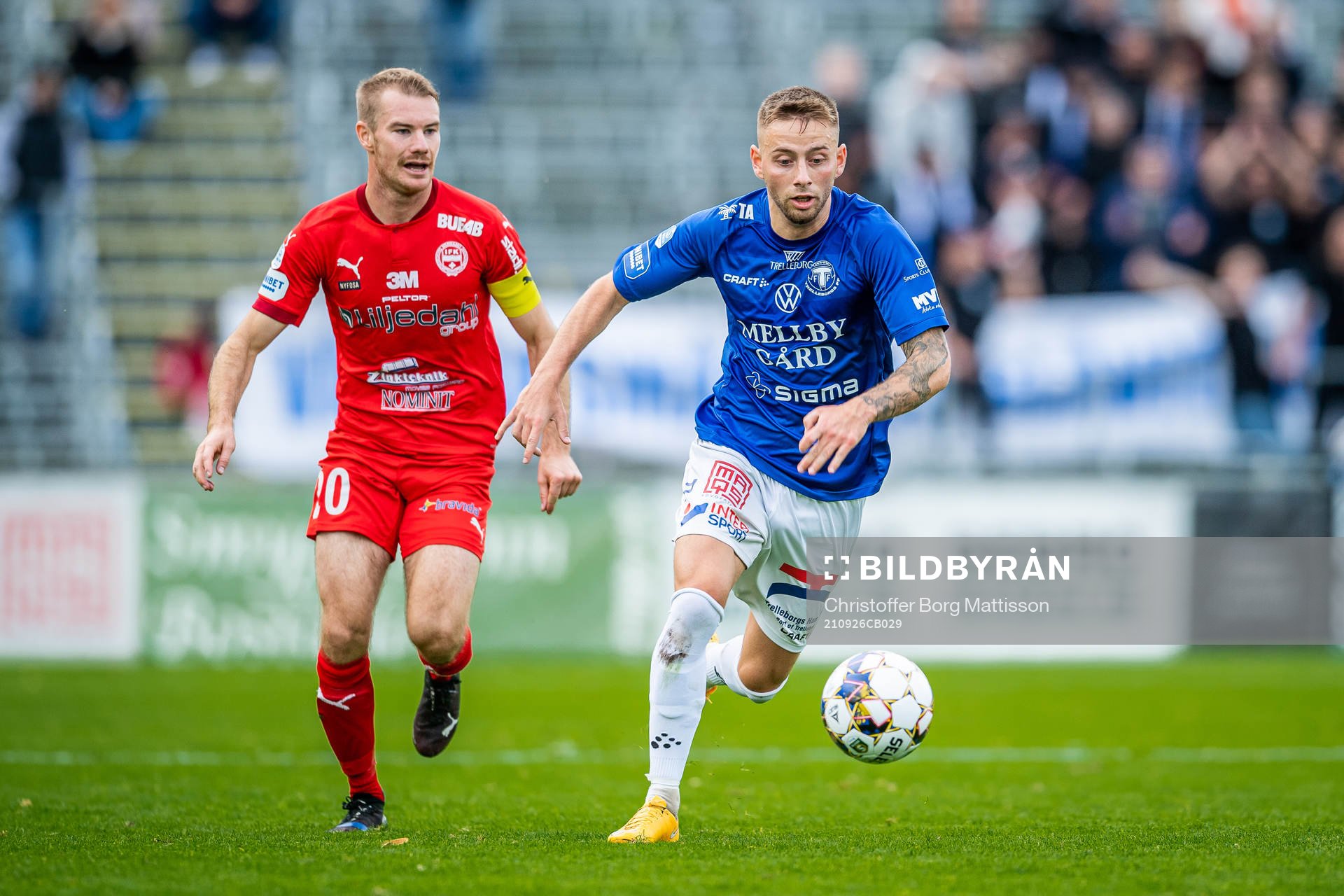 Värnamos Freddy Winsth och Trelleborgs Petar Petrovic