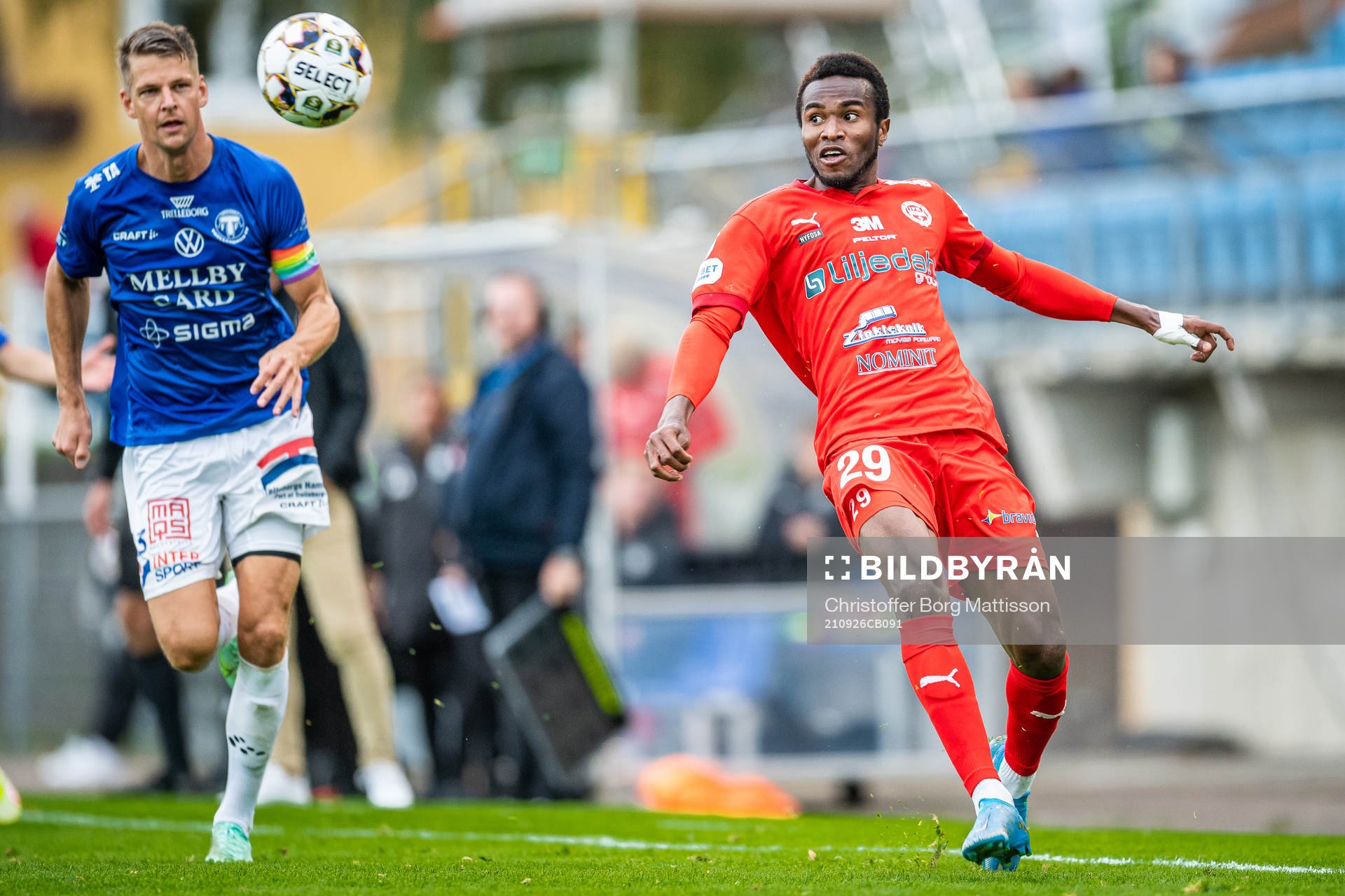 Trelleborgs Fredrik Liverstam och Värnamos Christian Moses