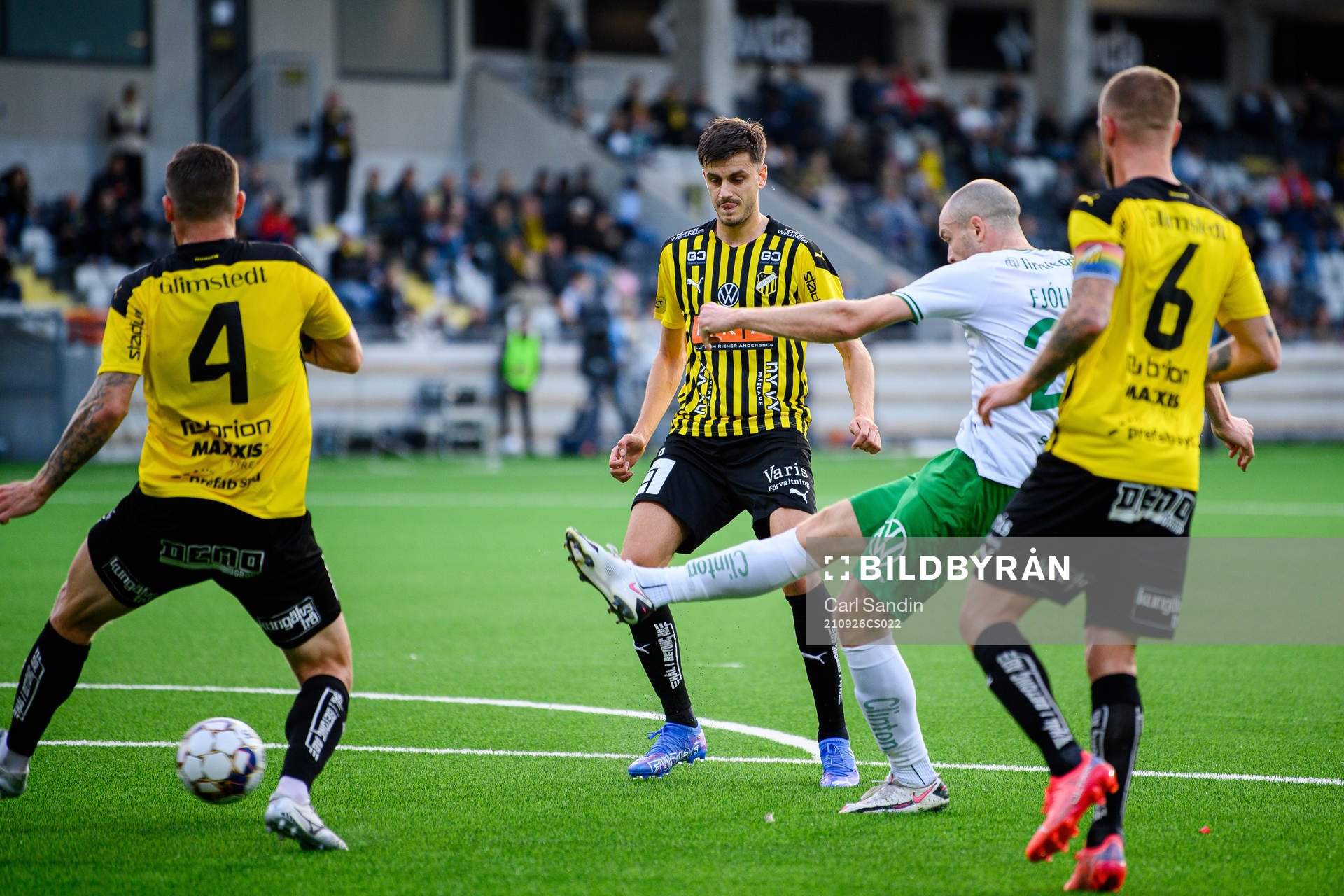 Hammarbys Jon Gudni Fjoluson gör 0-1