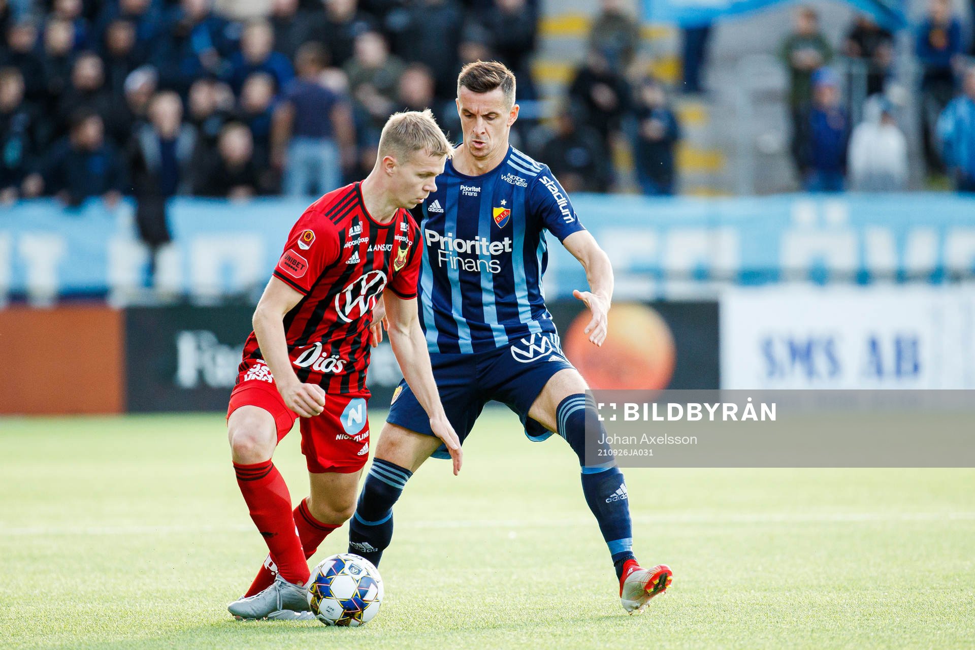 Östersunds Eirik Haugan och Djurgårdens Haris Radetinac