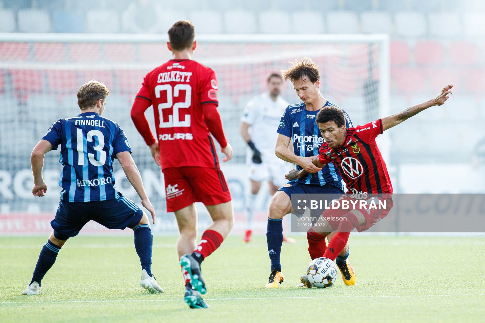 Östersunds Jerell Sellars och Djurgårdens Hjalmar Ekdal