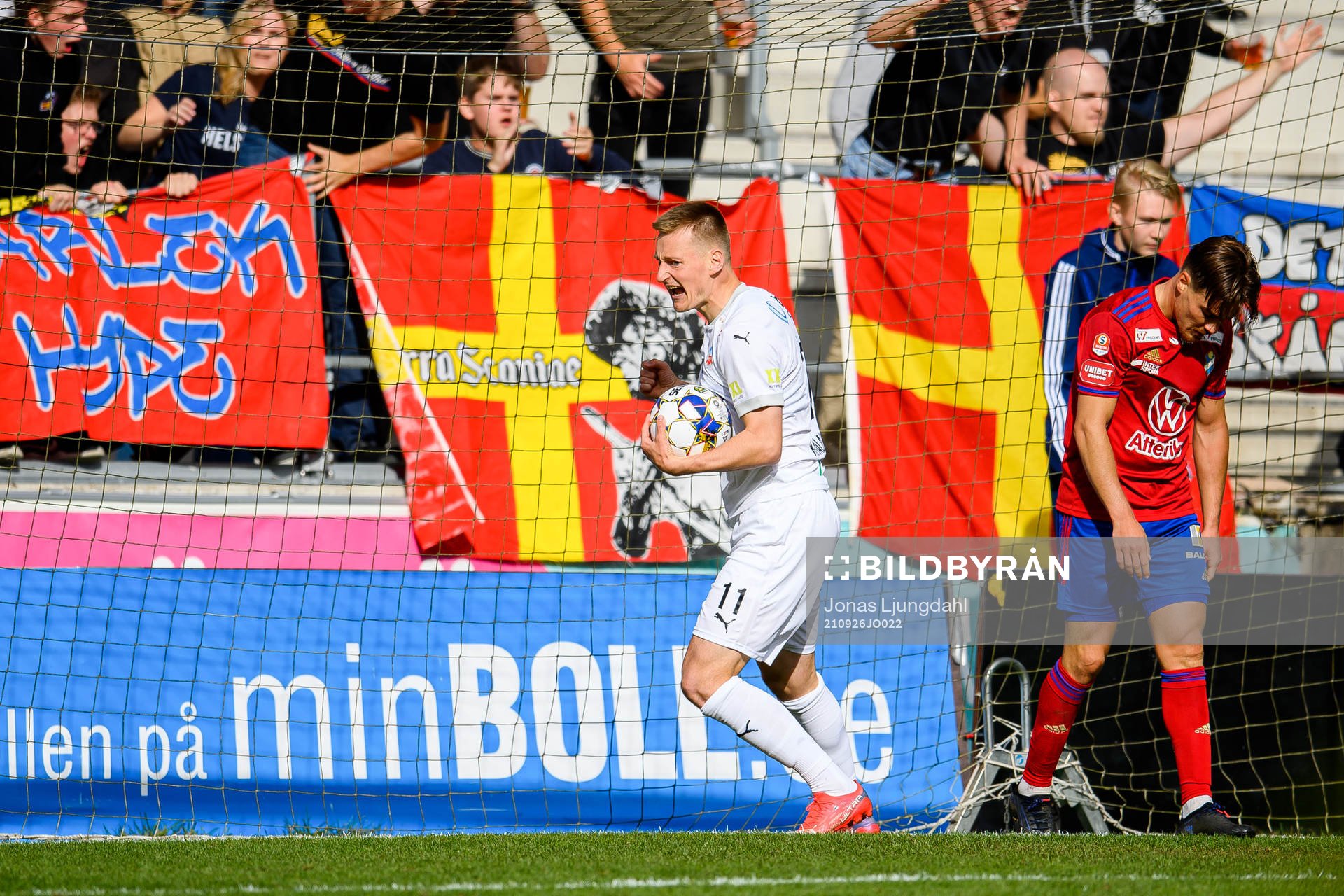 Helsingborgs Rasmus Karjalainen jublar