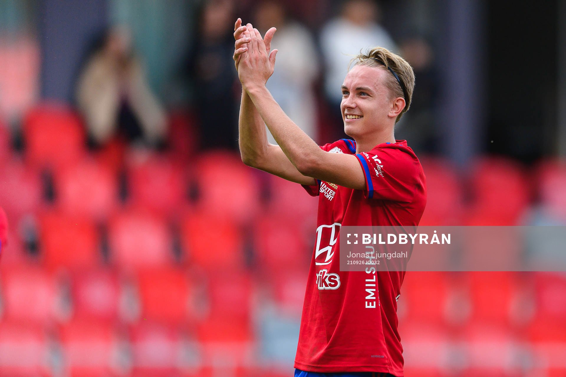 Östers Isak Magnusson jublar