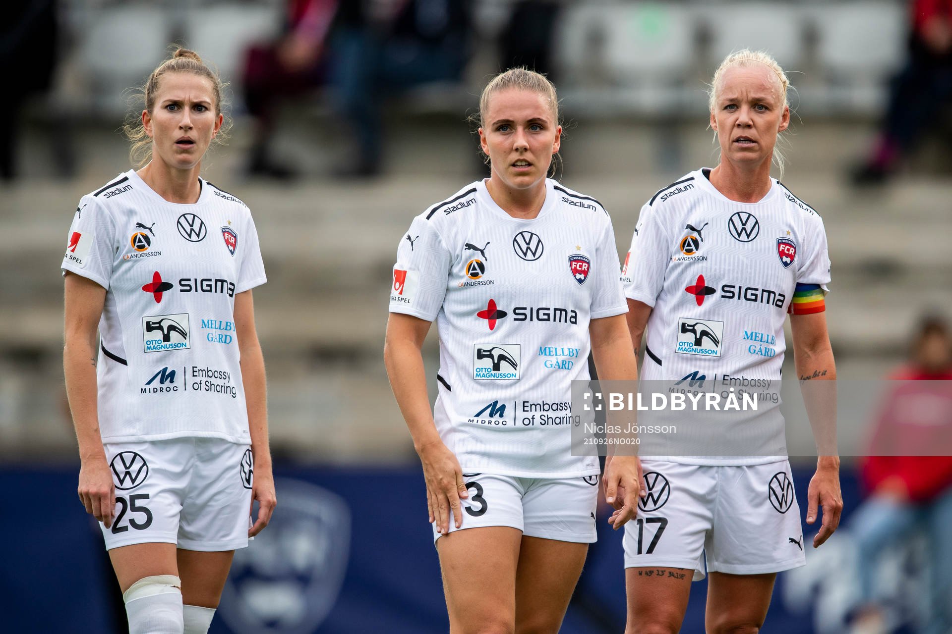Rosengårds Emma Berglund, Gudrun Arnardottir och Caroline