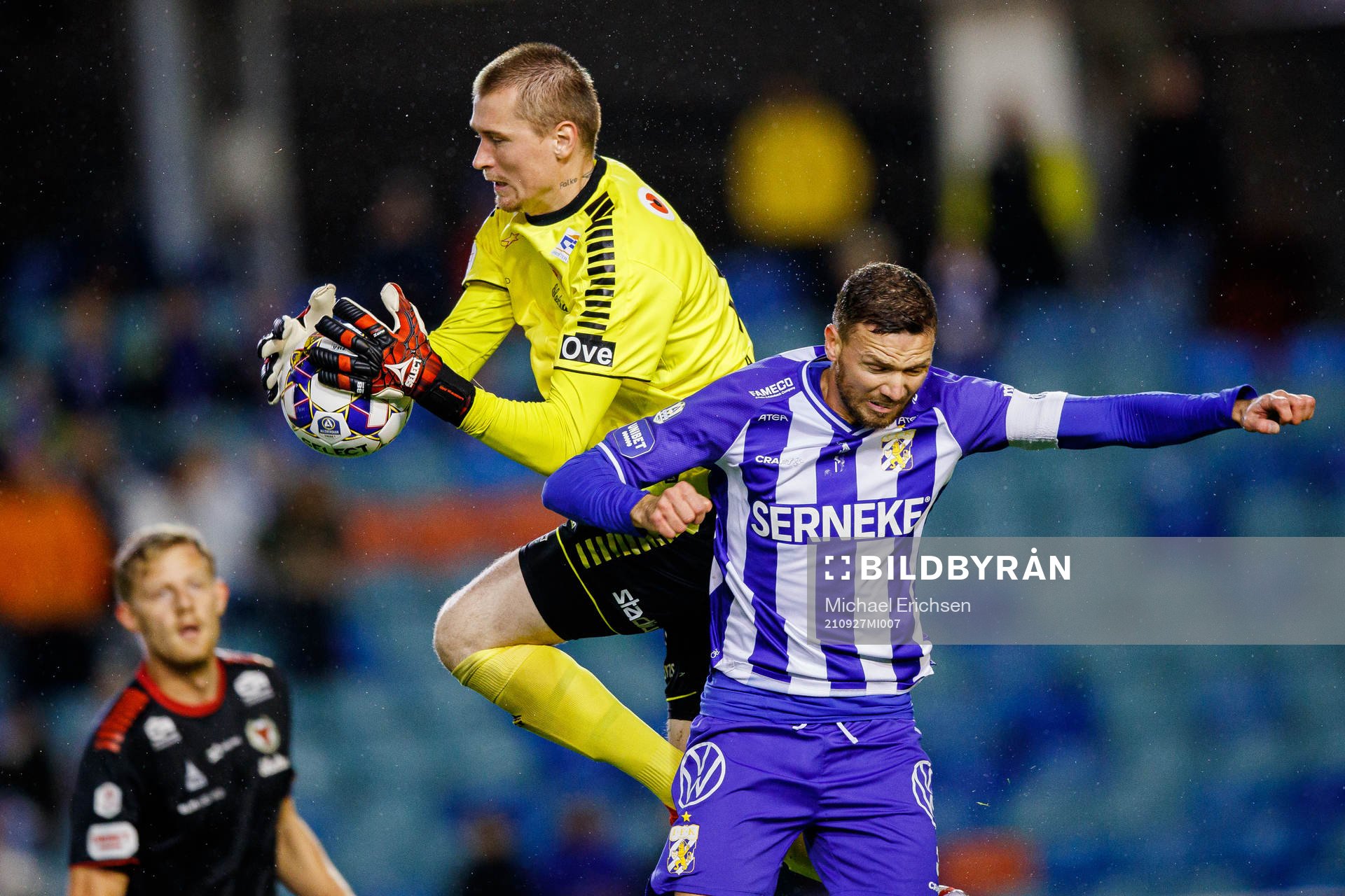 Kalmars Tobias Andersson och IFK Göteborgs Marcus Berg