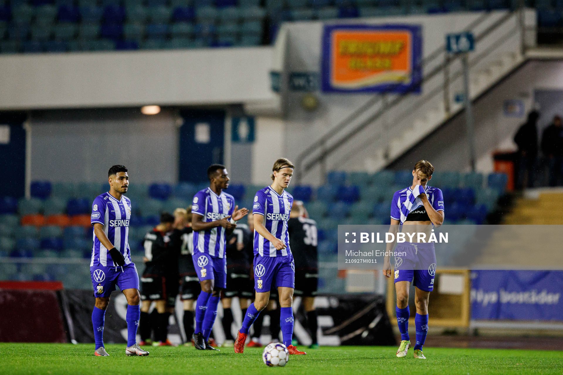 IFK Göteborgs Hosam Aiesh , Bernardo Vilar Estevao