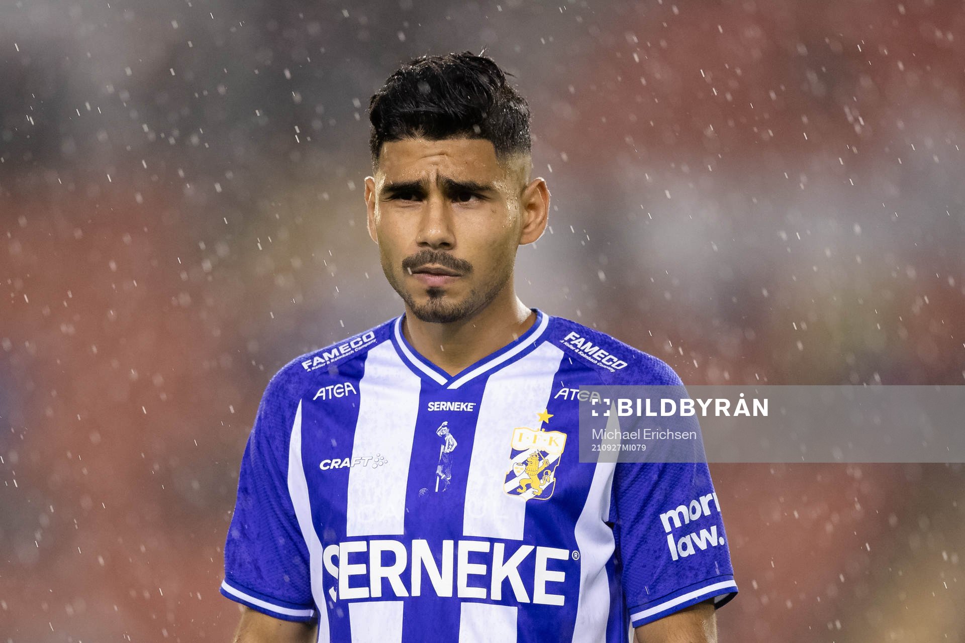 IFK Göteborgs Hosam Aiesh innan fotbollsmatchen i