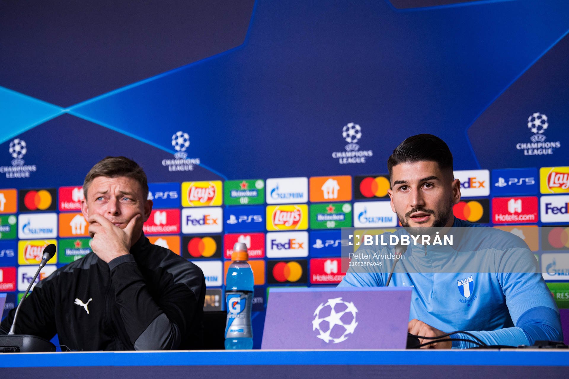 Jon Dahl Tomasson, head coach and Antonio Colak