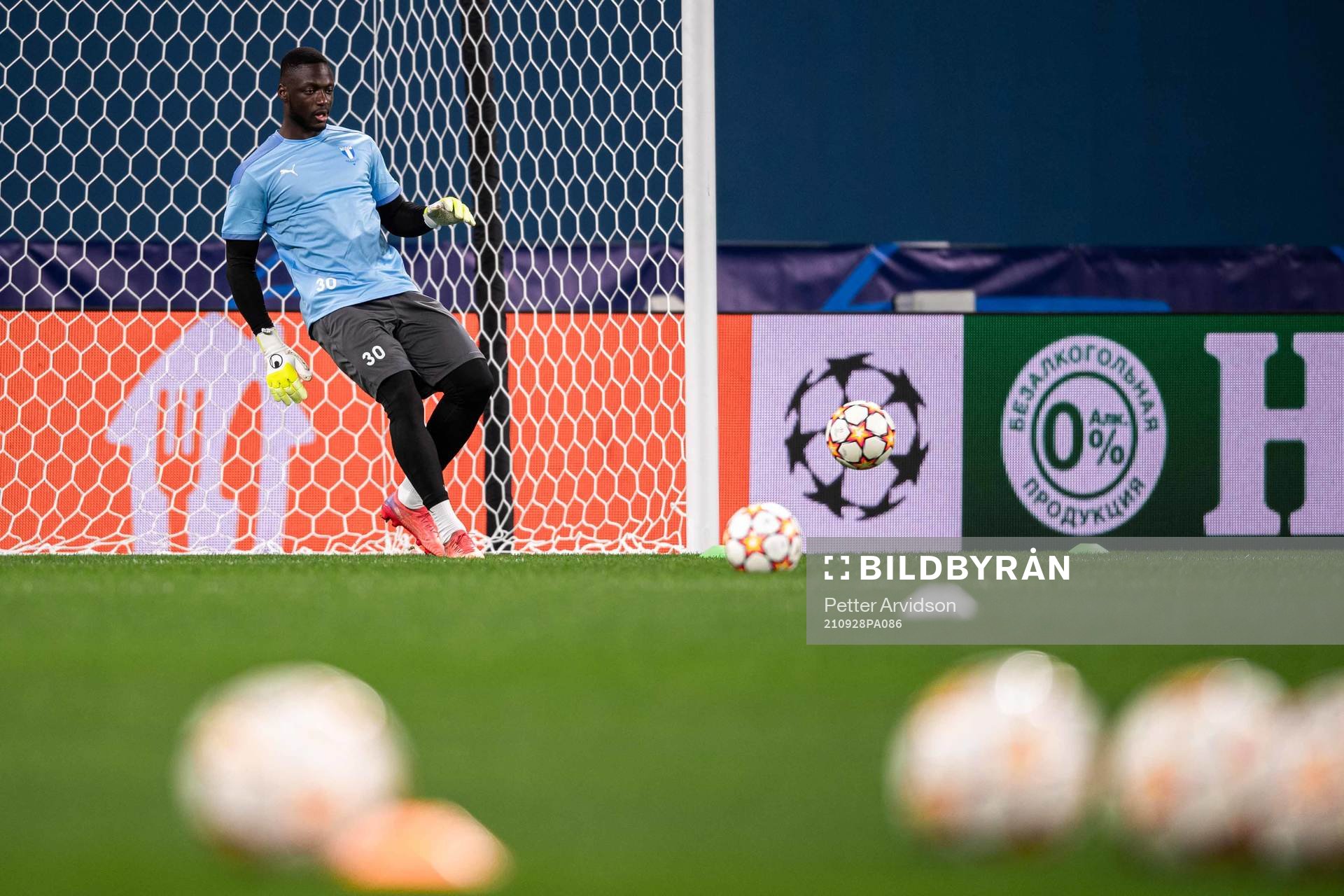 Goalkeeper Ismael Diawara of Malmö FF