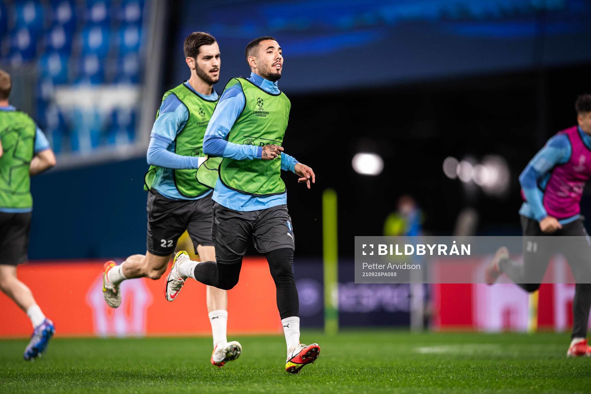 Adi Nalic and Sergio Pena of Malmö FF