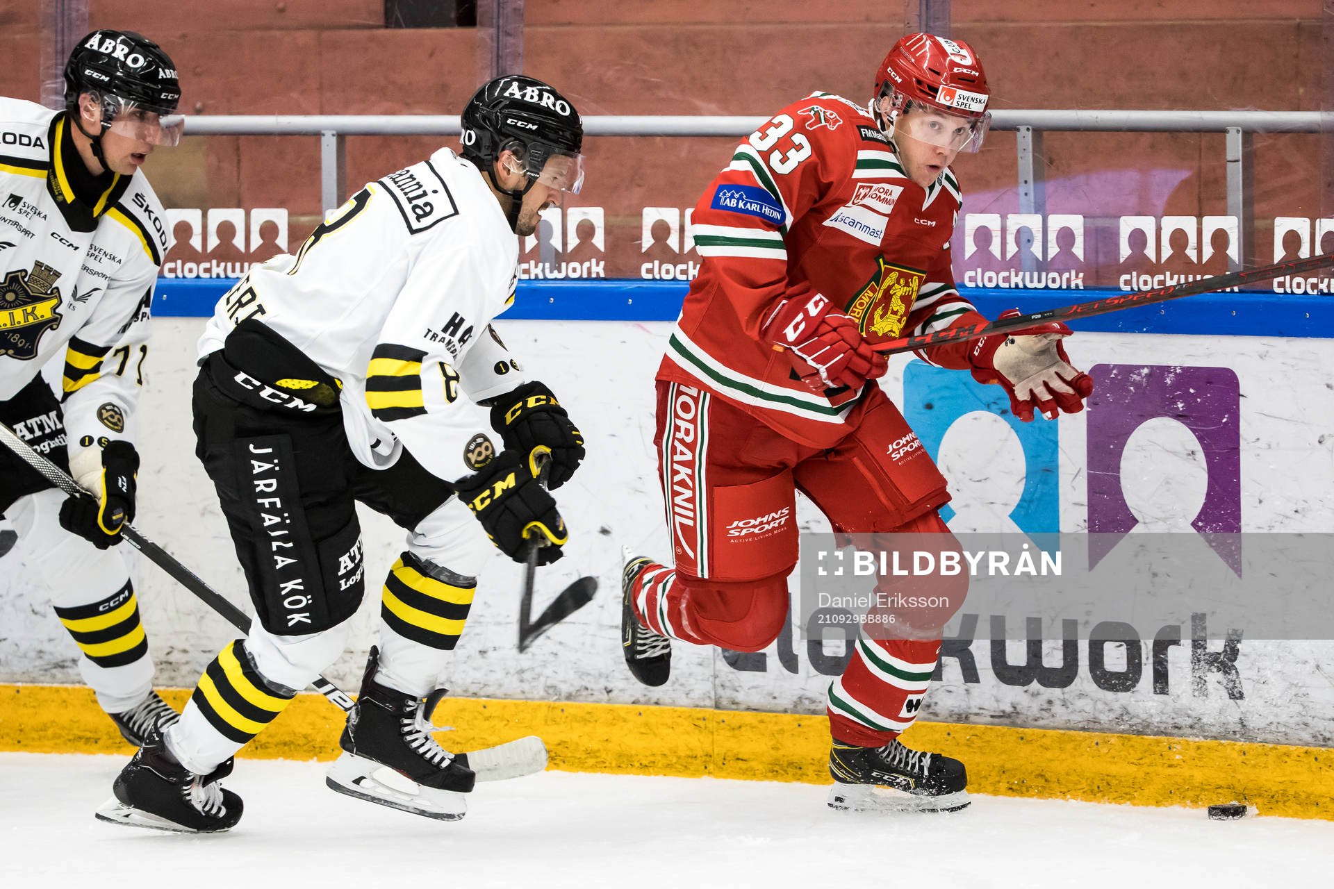 AIKs Daniel Torgersson och AIKs Alexander Deilert och Moras