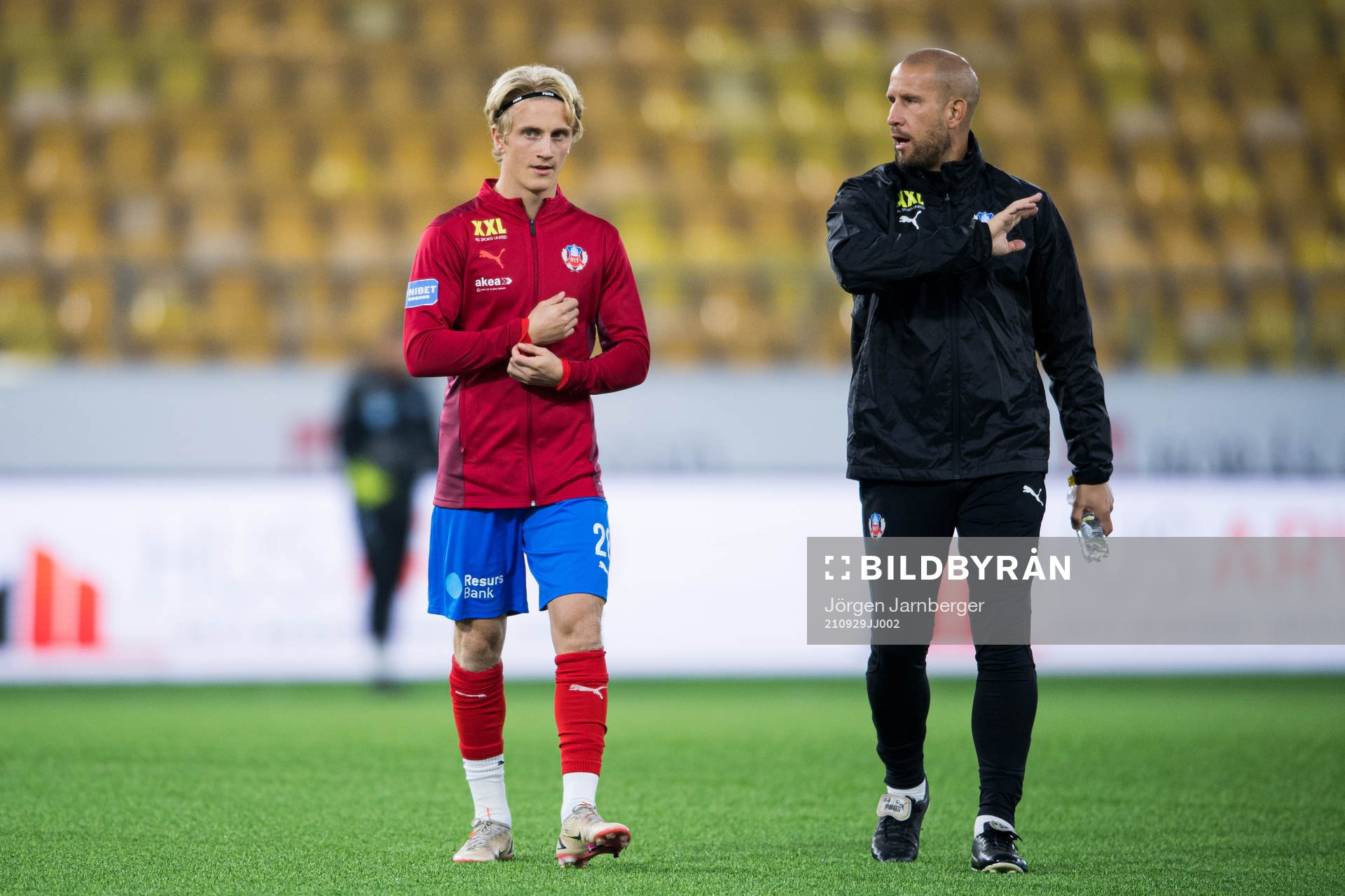 Helsingborgs Victor Blixt och assisterande tränare Mattias