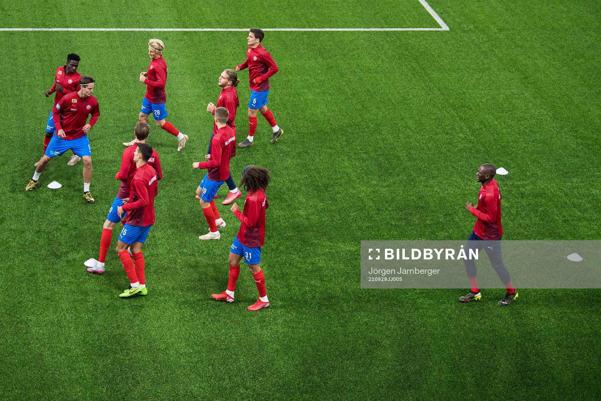 Helsingborgs spelare värmer upp