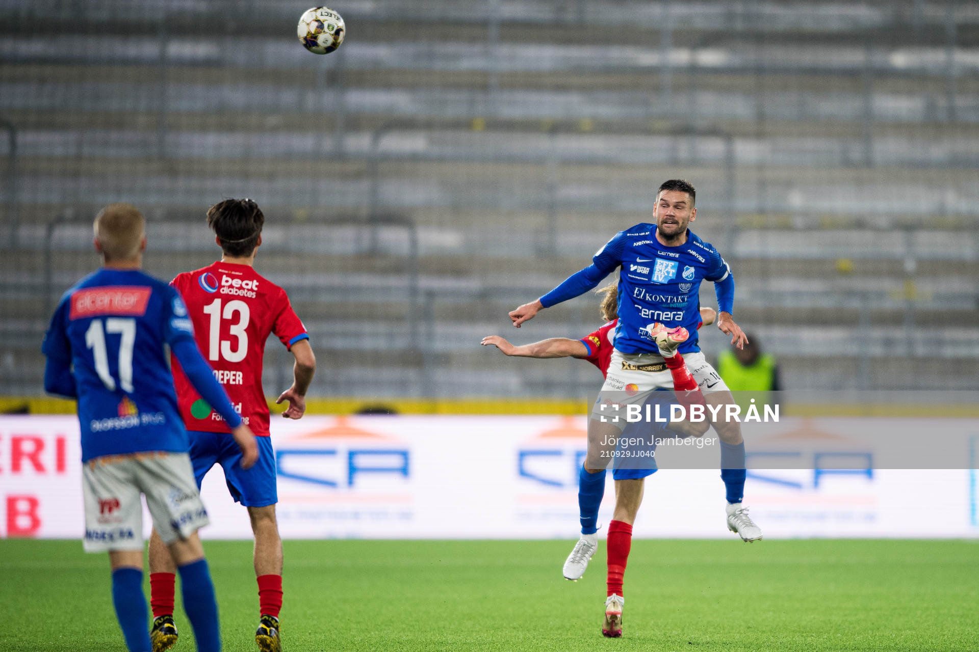 Norrbys Ivo Dominik Pekalski och Helsingborgs Victor Blixt
