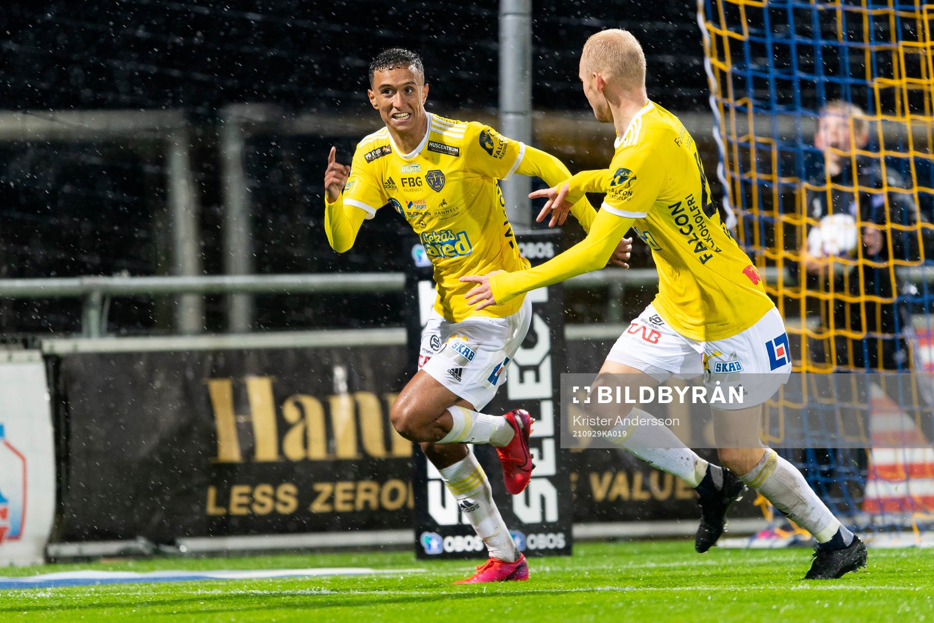 Falkenbergs Oliver Hintsa jublar