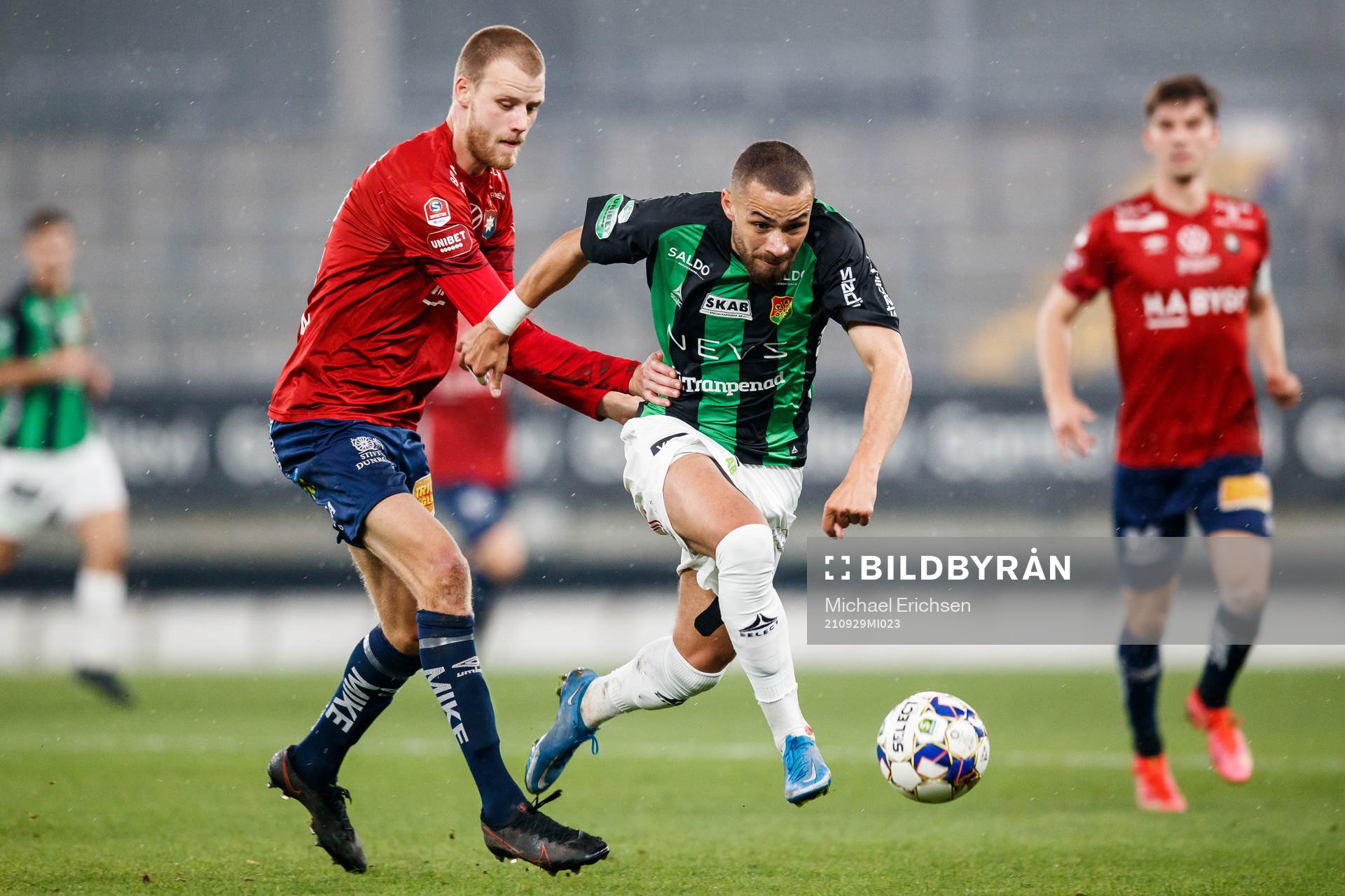 Örgrytes Elias Gustafson och GAIS Malkolm Moenza