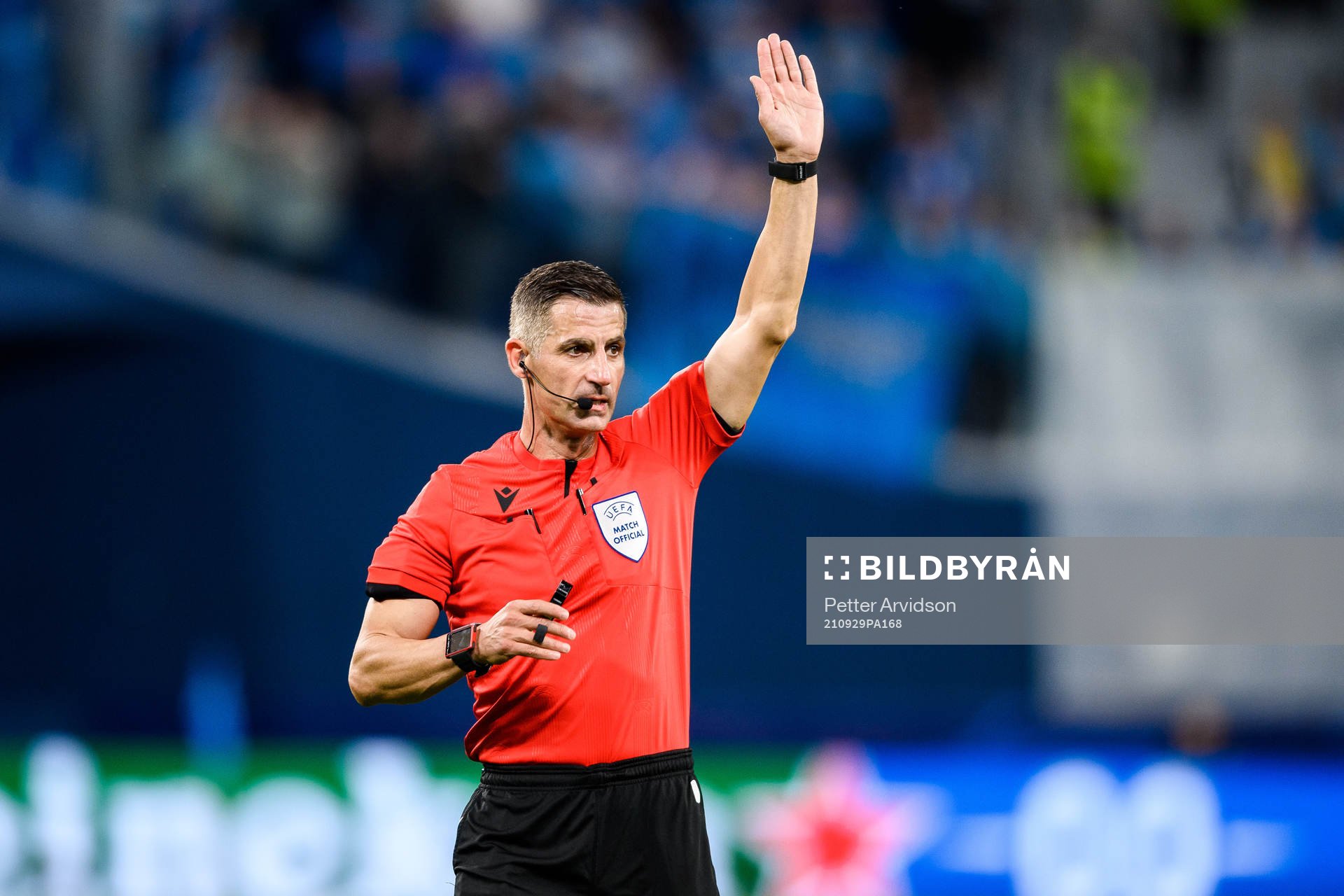 Referee Tasos Sidiropoulos