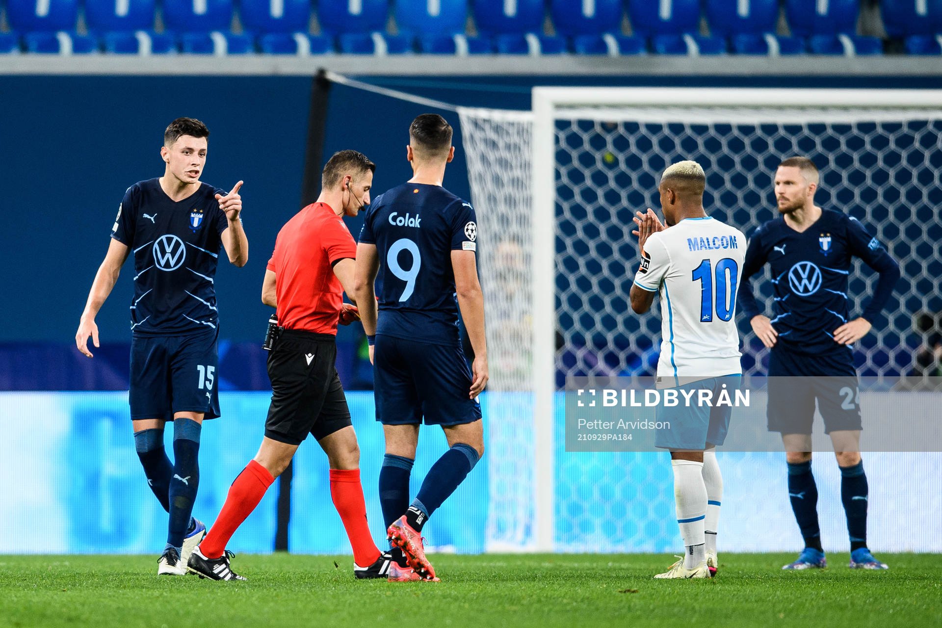 Anel Ahmedhodzic of Malmö FF reacts towards Referee Tasos