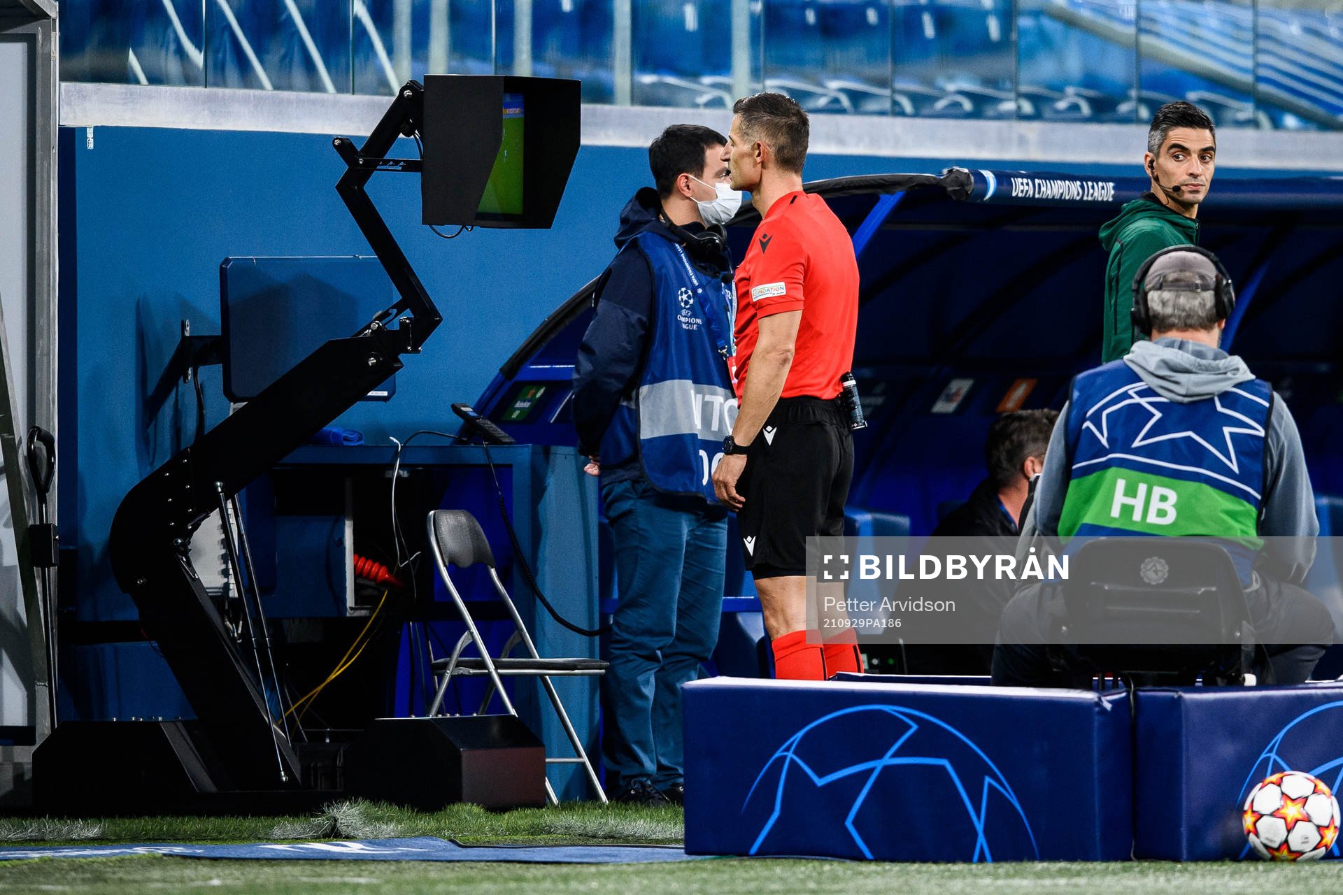 Referee Tasos Sidiropoulos at the VAR screen