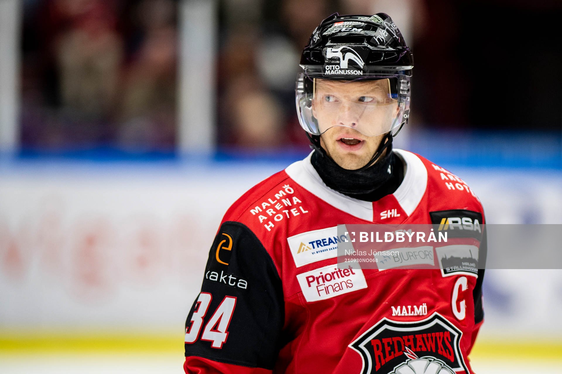 Malmö Redhawks Carl Söderberg  deppar