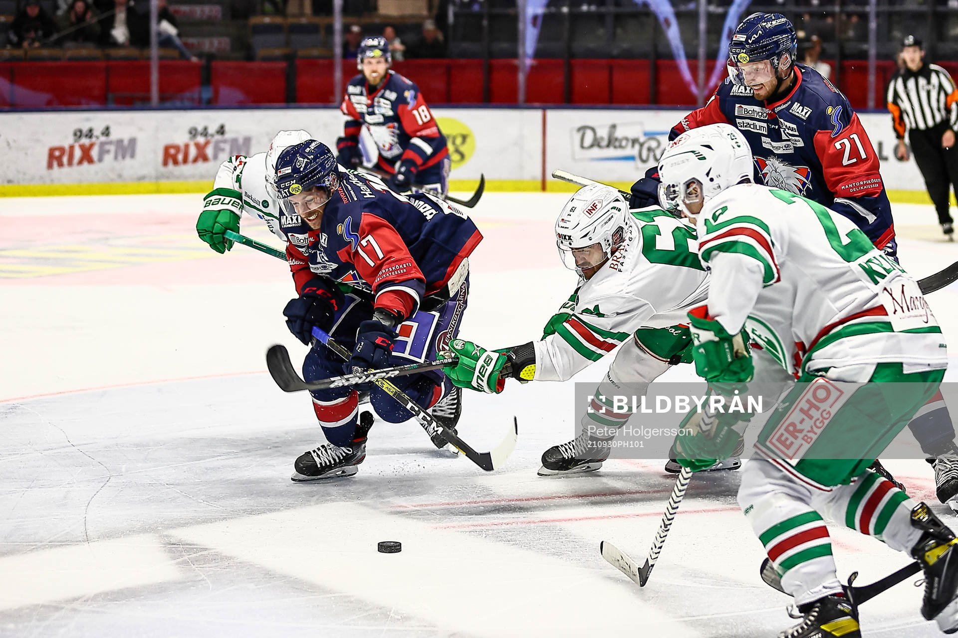 Linköpings Brian Gibbons och Rögles Ludvig Larsson