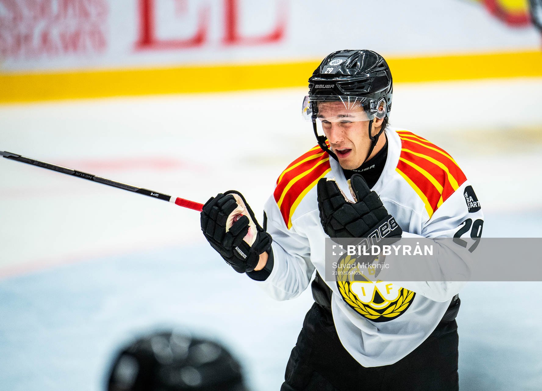 Brynäs Oscar Birgersson har ont