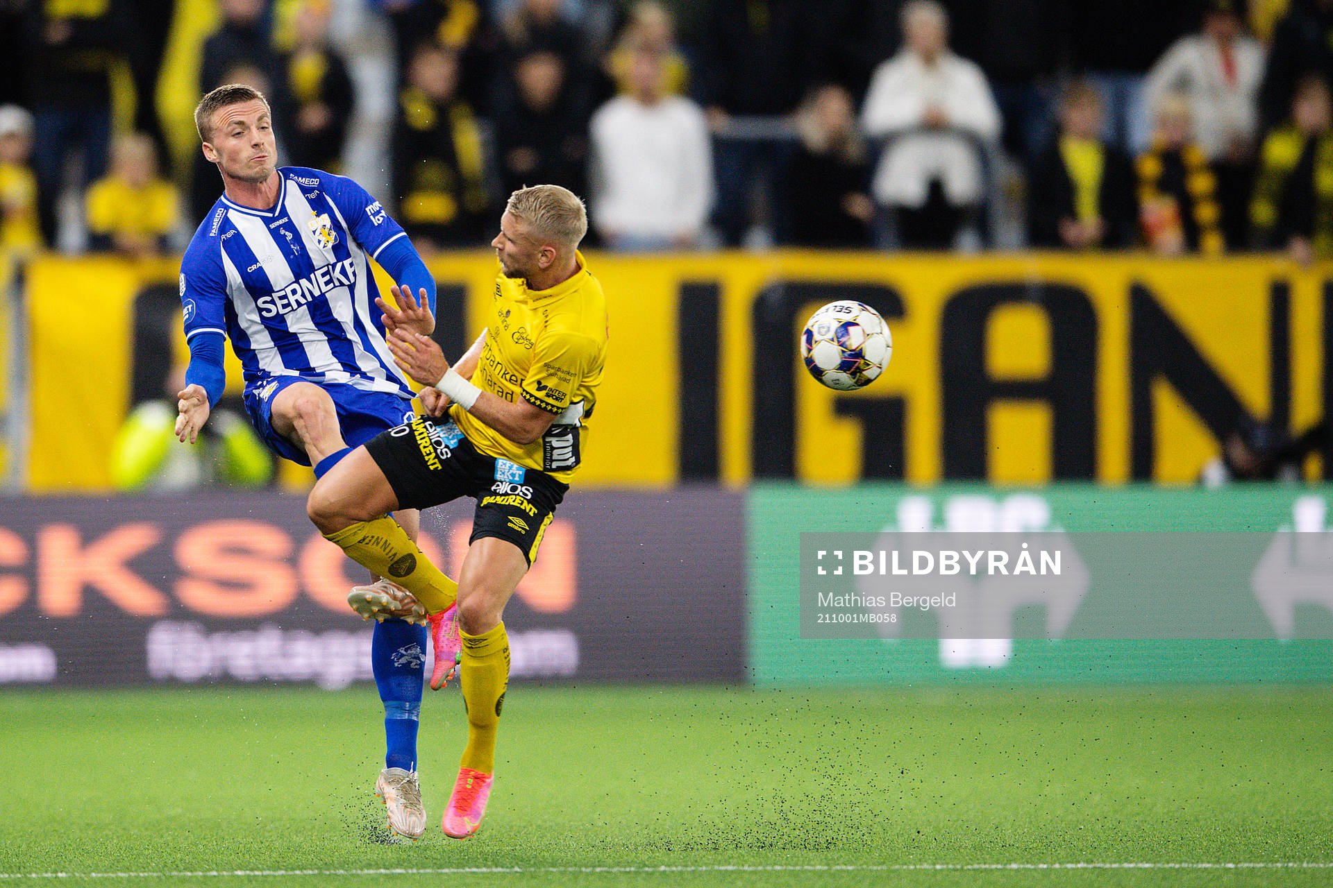 IFK Göteborgs Calle Johansson och Elfsborgs Simon Strand
