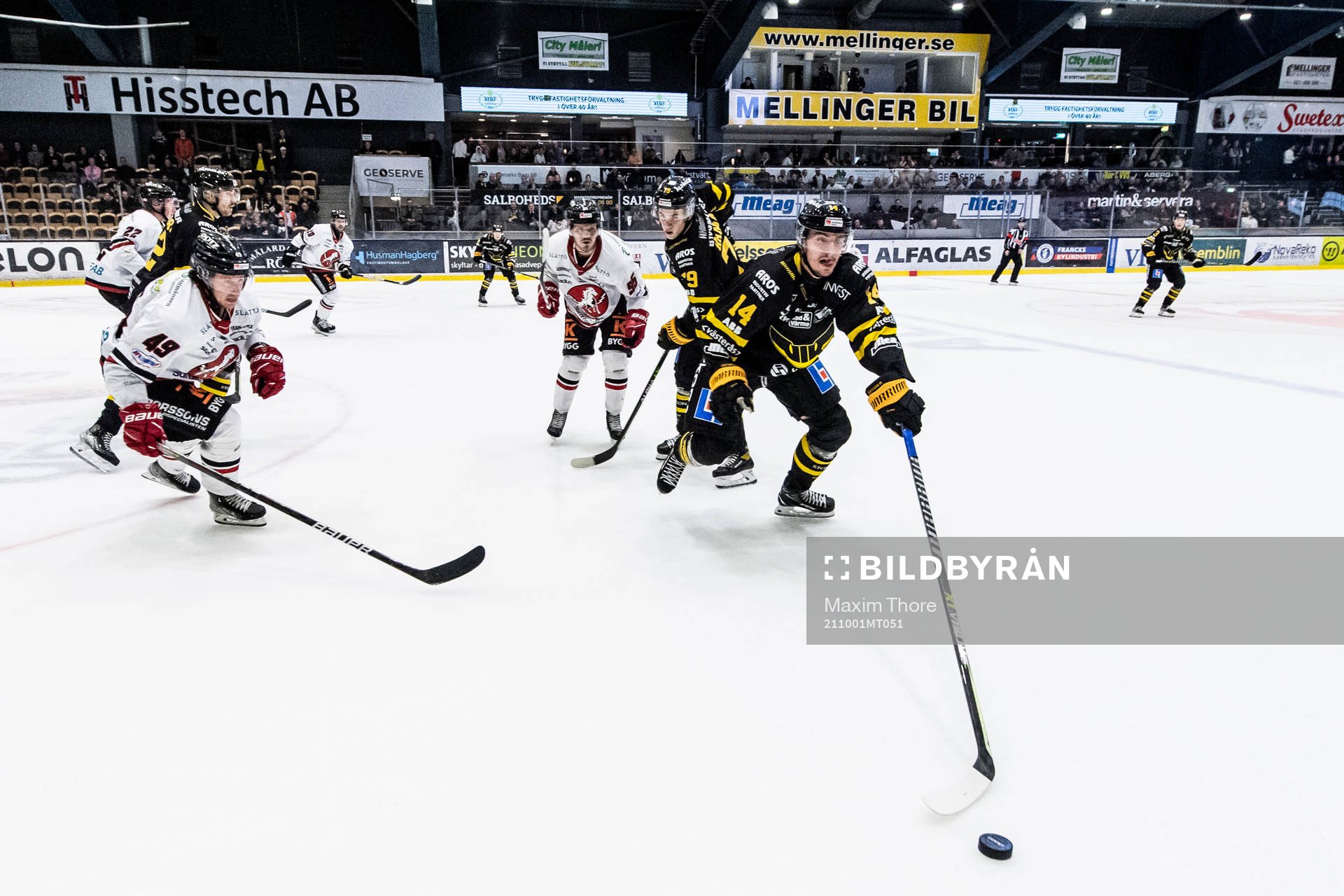 Vita Hästens Filip Cruseman och Västerås Jesper Johansson