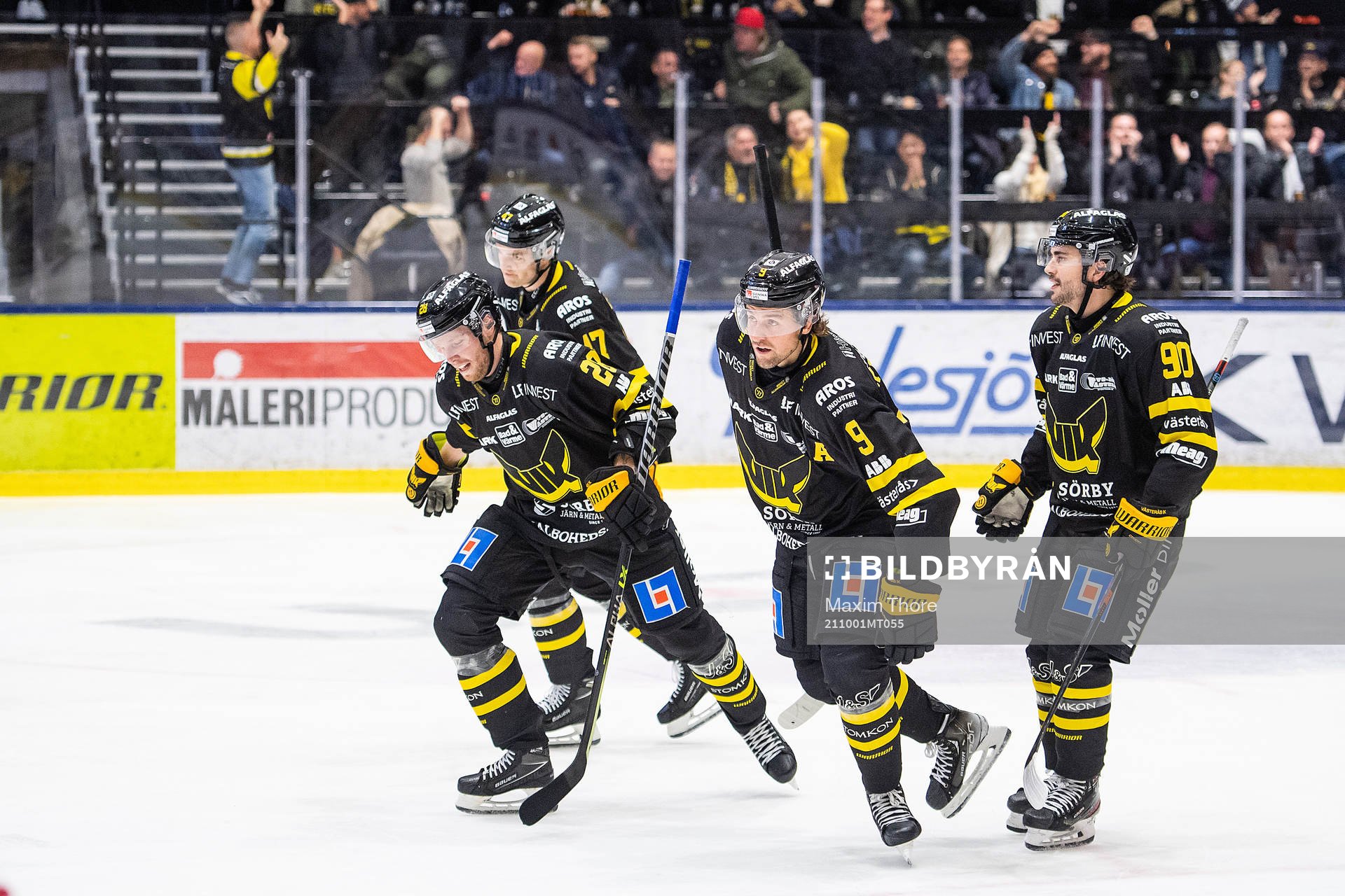 Västerås Lukas Zetterberg och Mikael Frycklund jublar