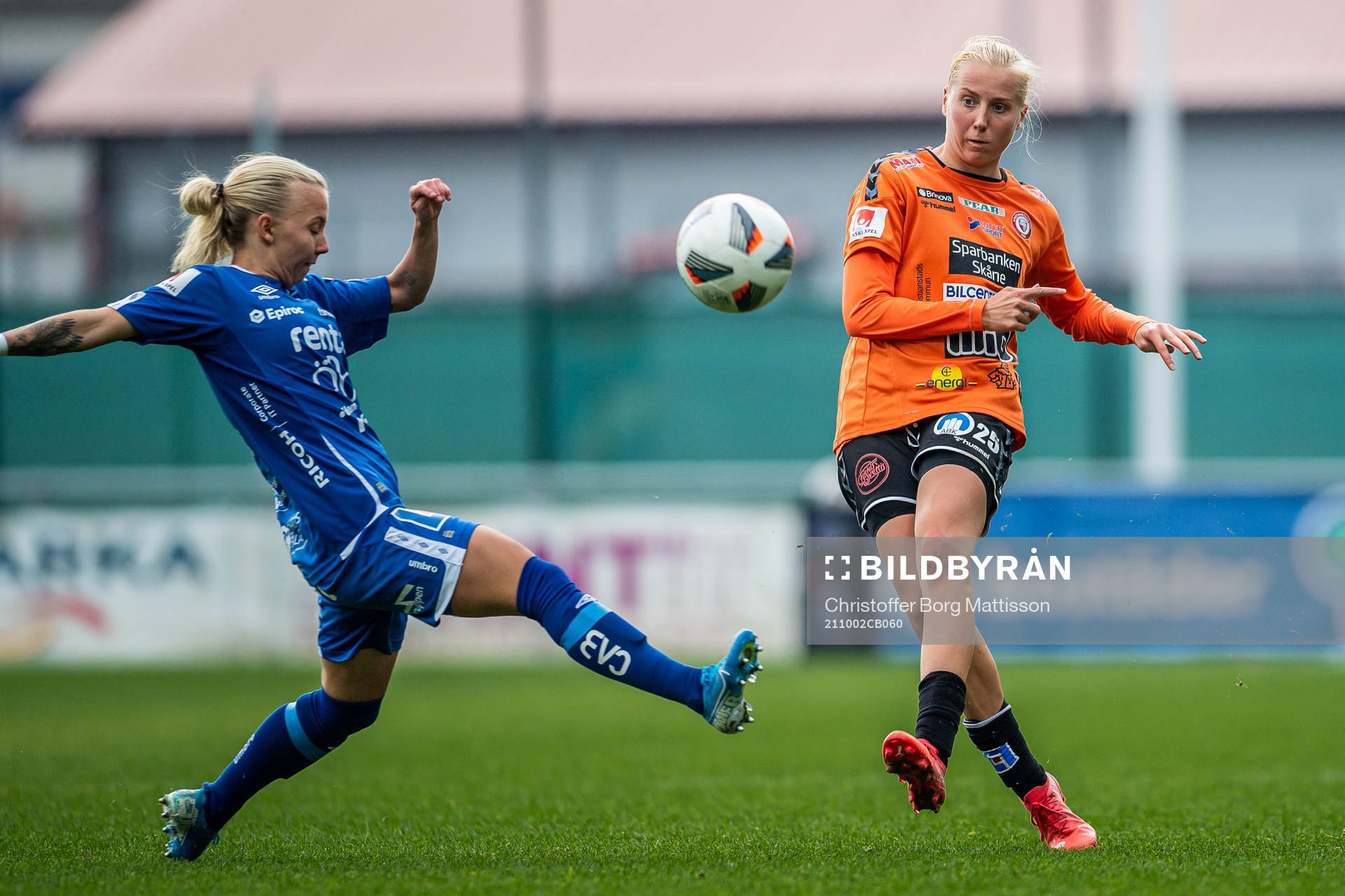 Kristianstads Eveliina Summanen under fotbollsmatchen i Damallsvenskan mellan Kristianstad och Örebro den 2 oktober 2021 i Kristianstad.