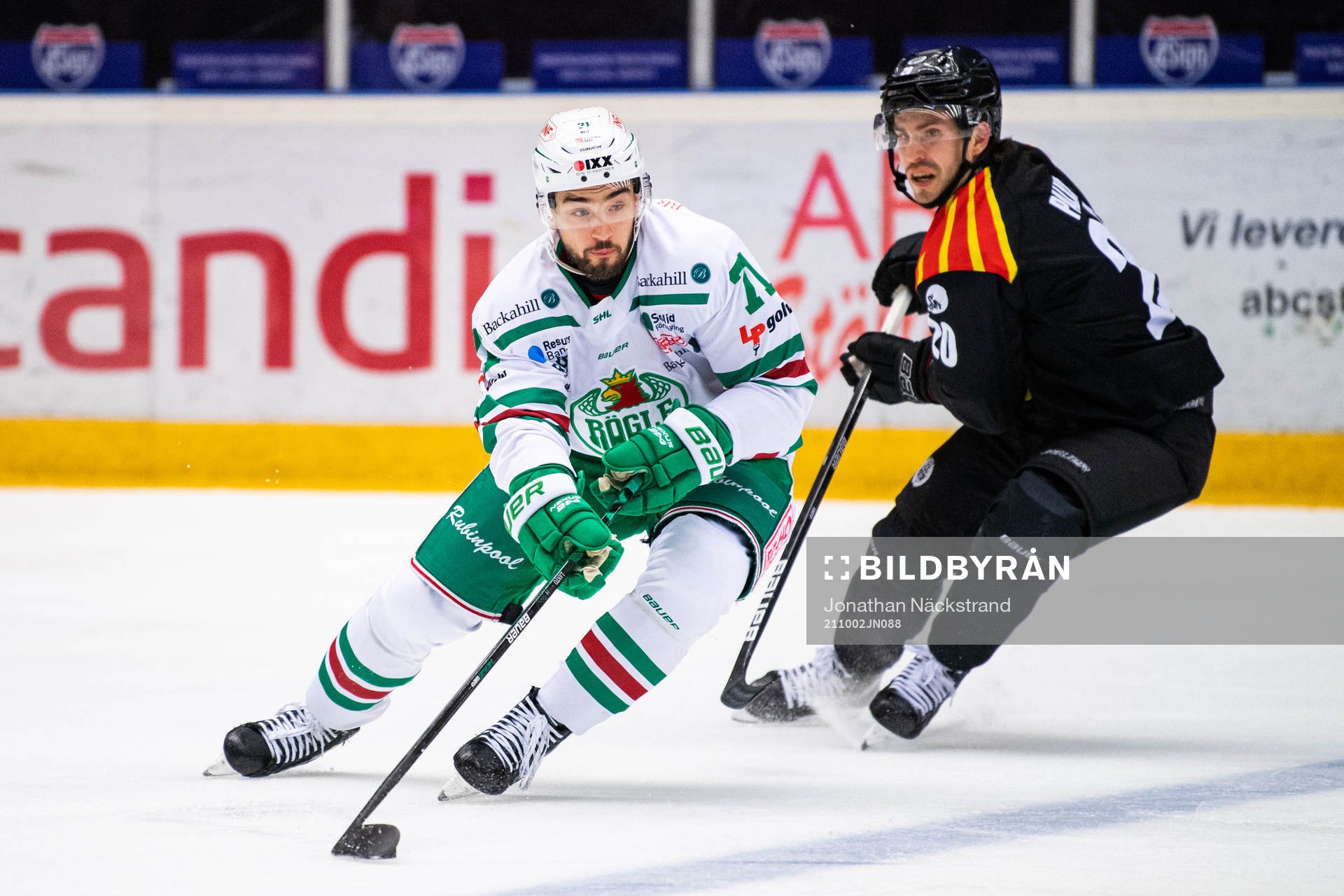 Rögles Robert Lantosi och Brynäs Oula Palve