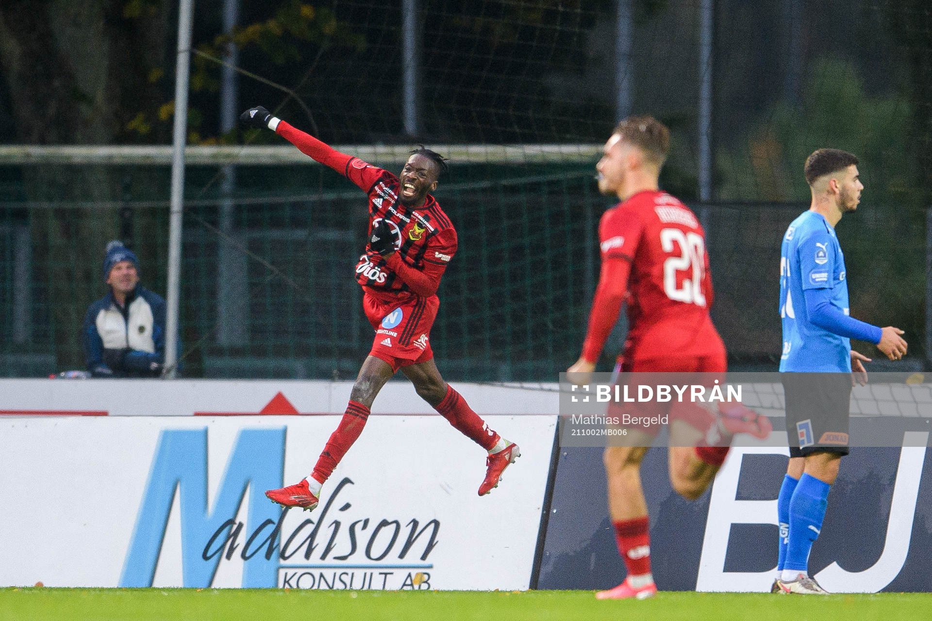 Östersunds Blair Turgott jublar