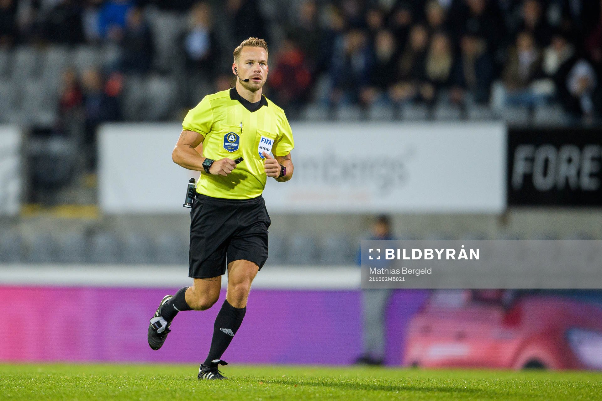 Domare Kristoffer Karlsson