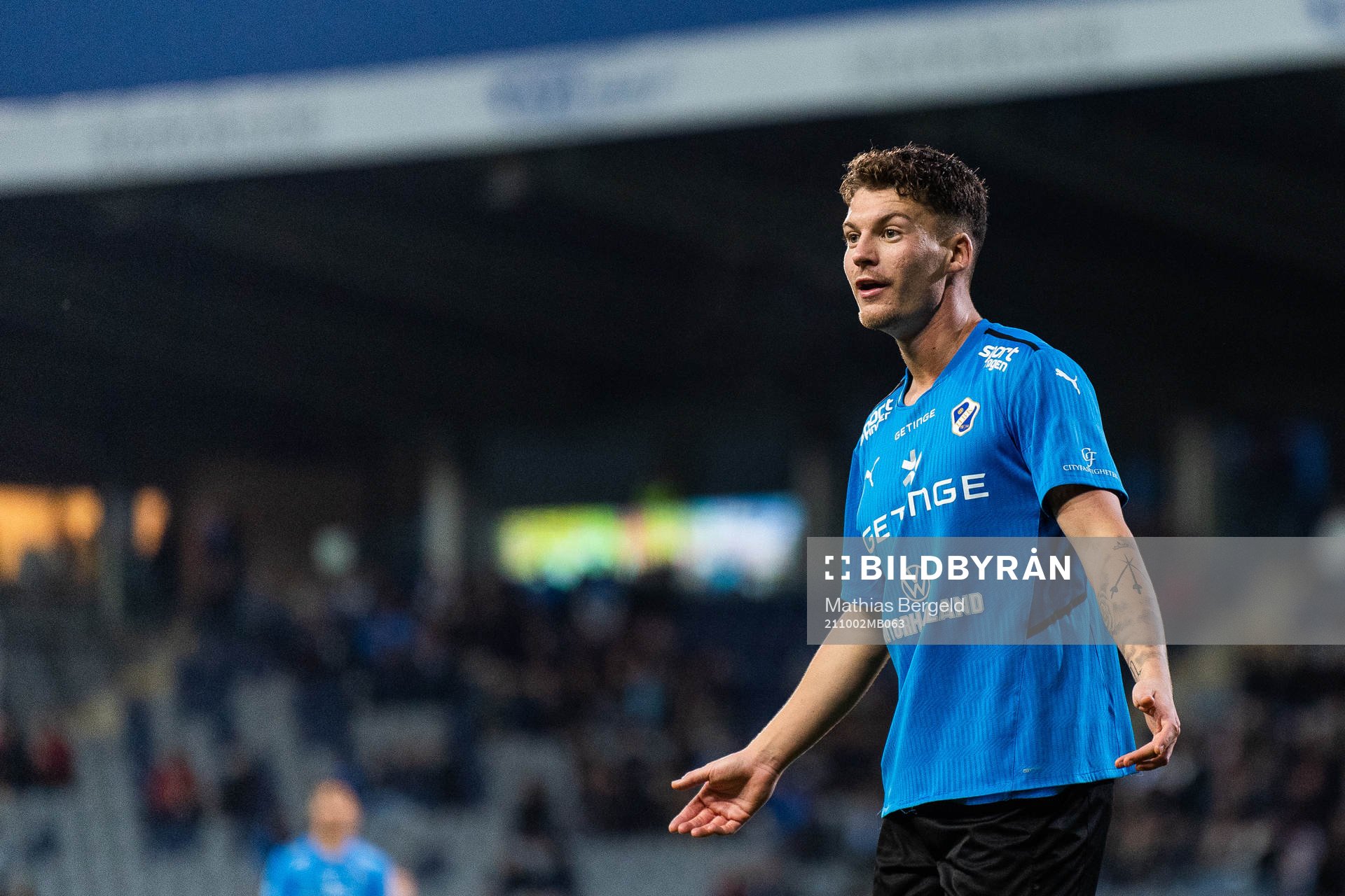 Halmstads Samuel Kroon reagerar