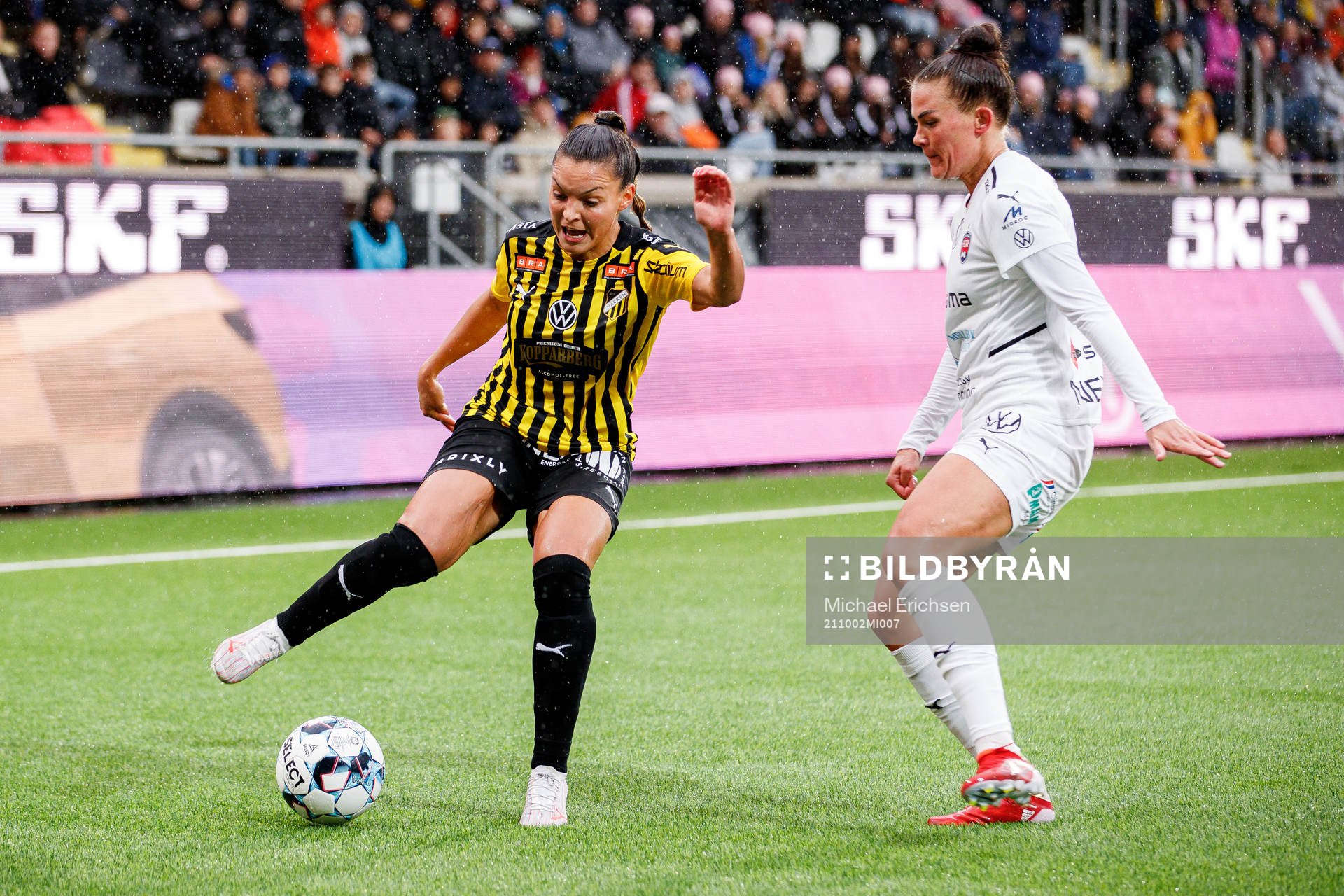 Häckens Johanna Rytting Kaneryd och Rosengårds Katrine