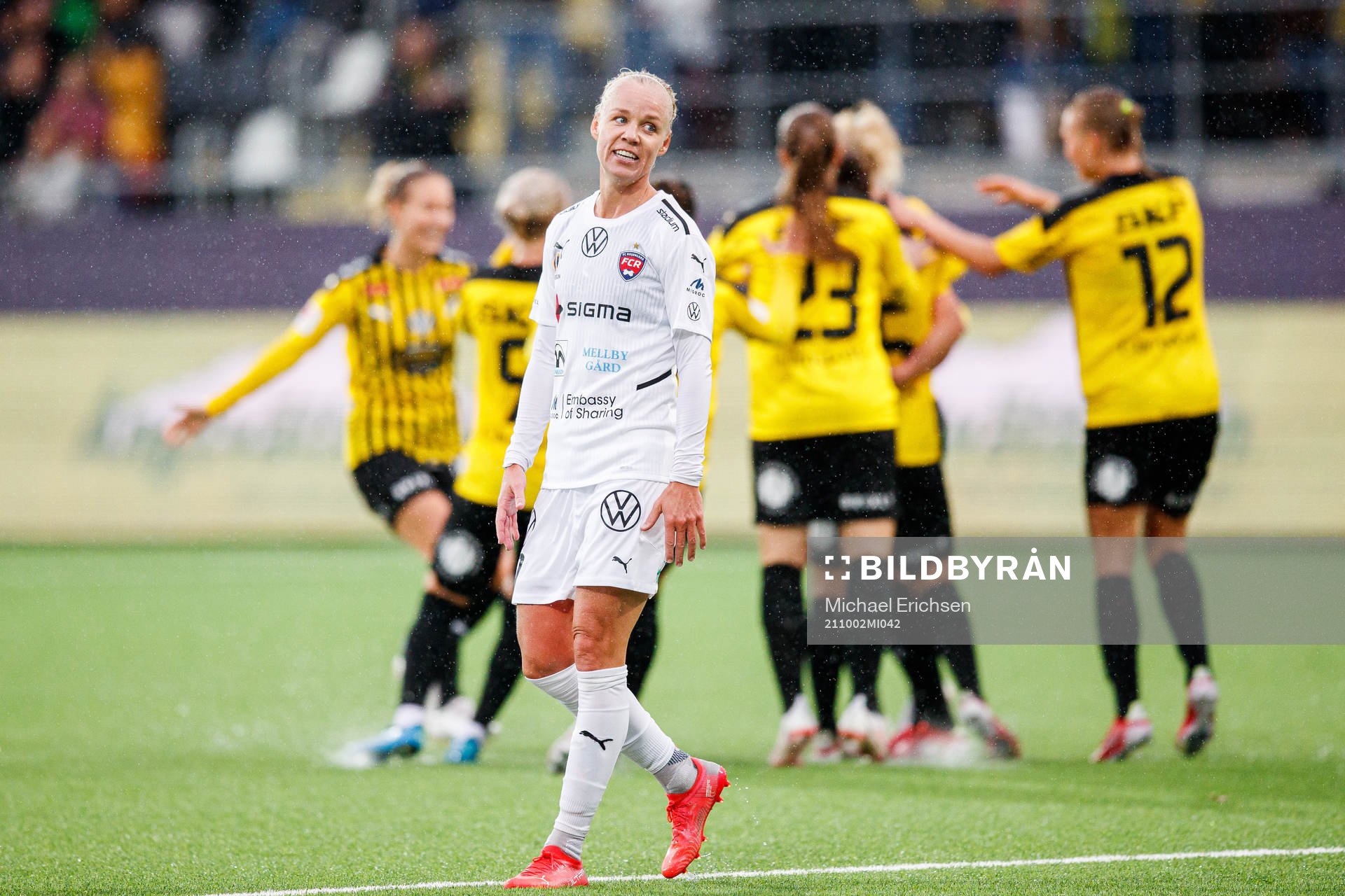 Rosengårds Caroline Seger deppar