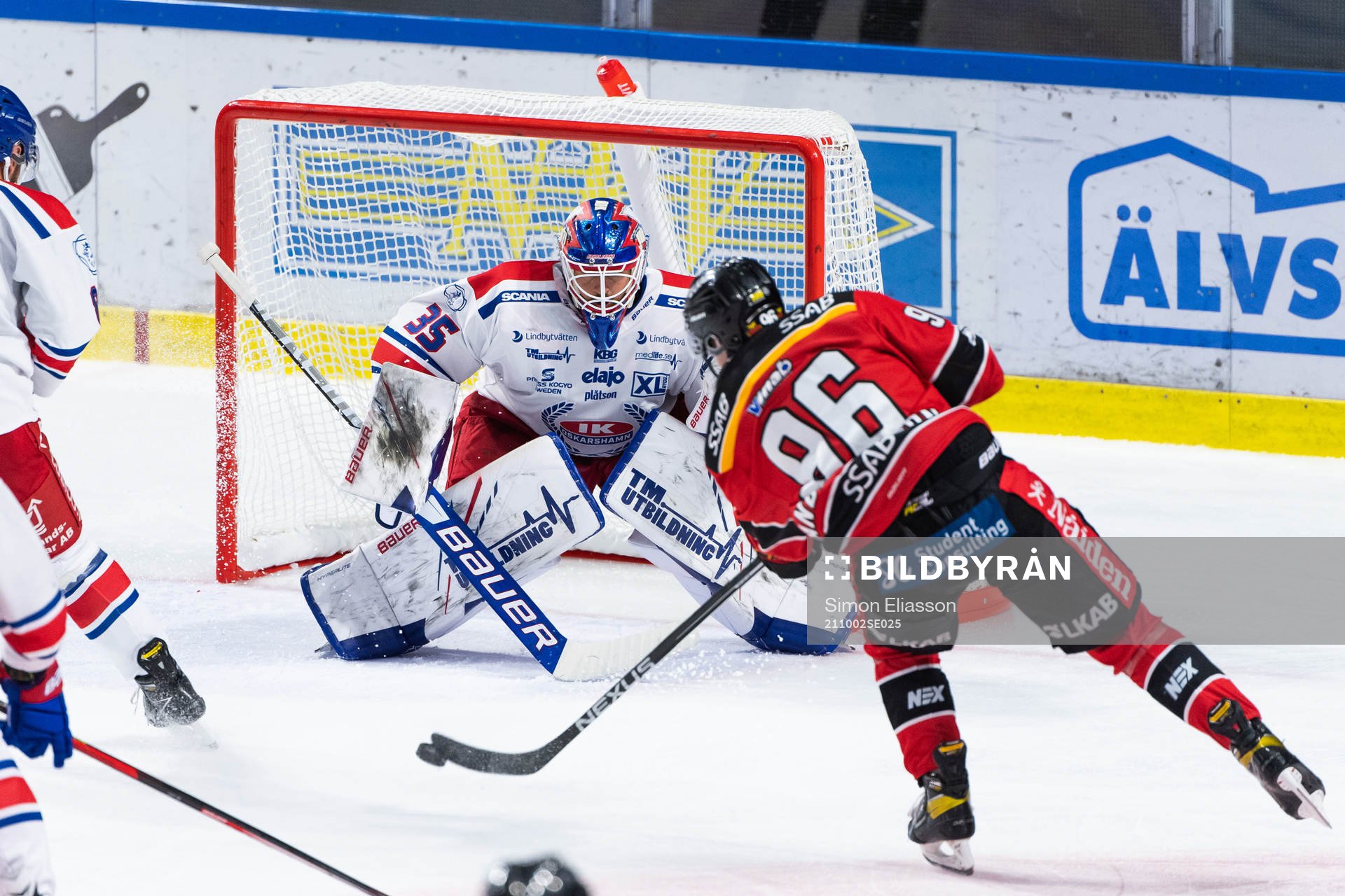 Oskarshamns målvakt Joe Cannata och Luleås Pontus