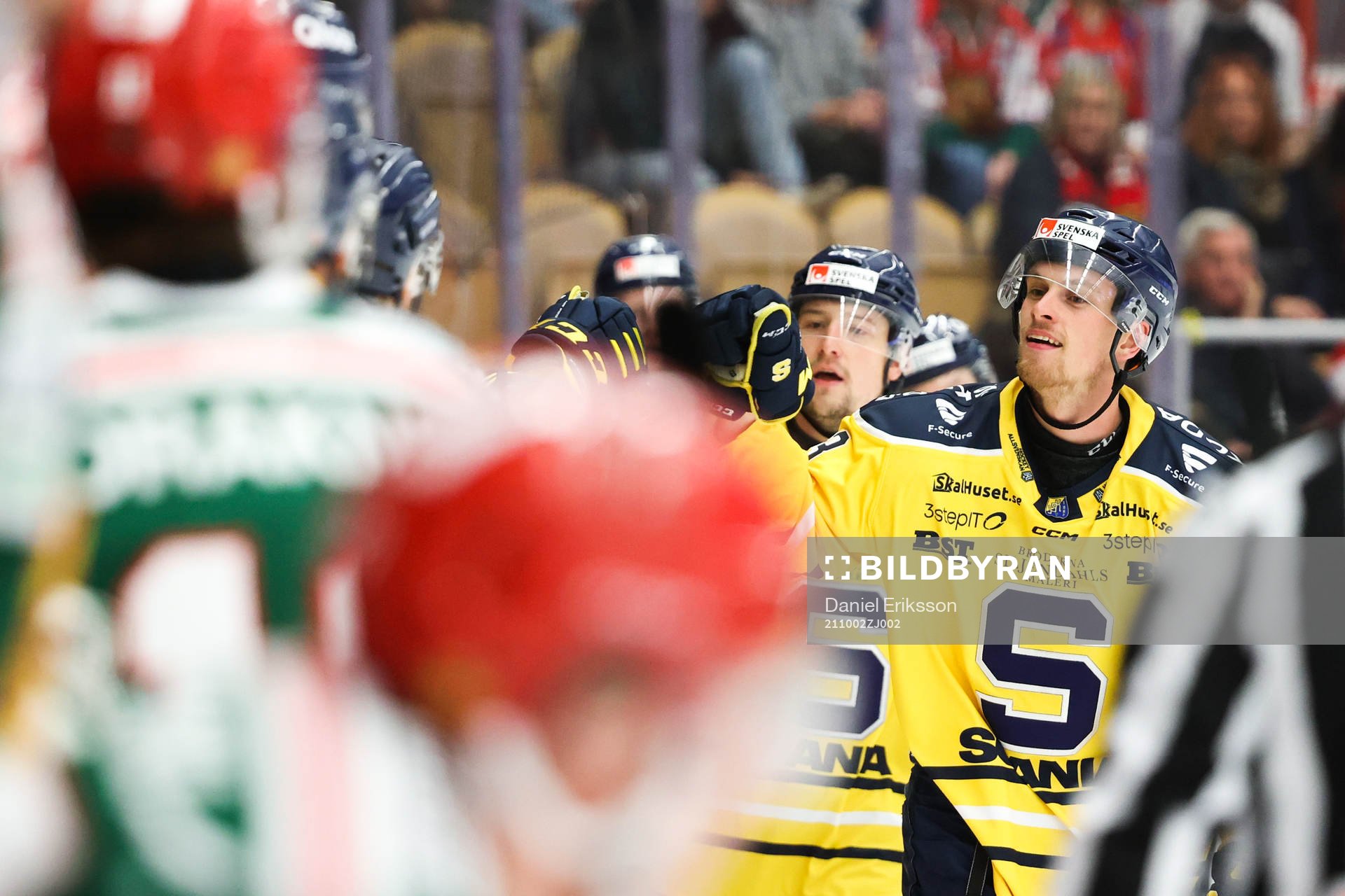 Södertäljes Alexander Anderberg jublar