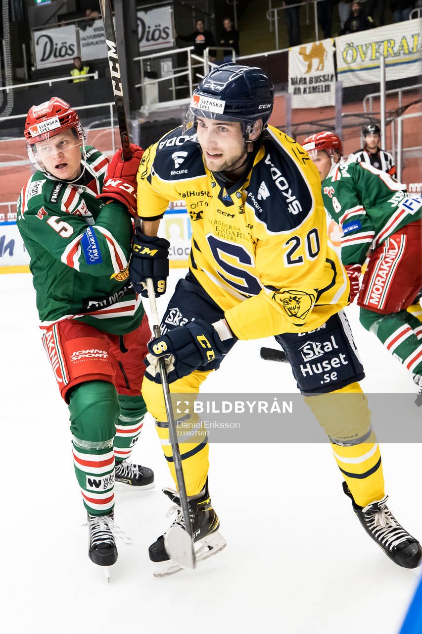 Moras Viktor Larsson och Södertäljes Tobias Lindberg
