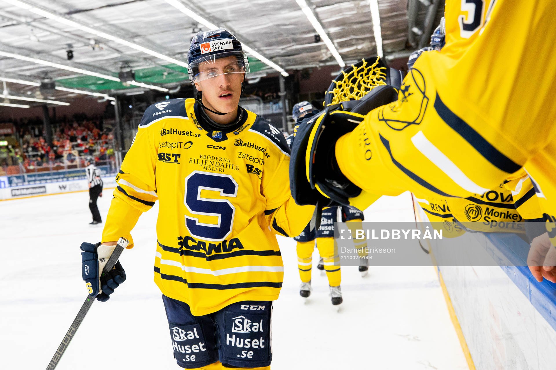 Södertäljes Felix Olsson jublar