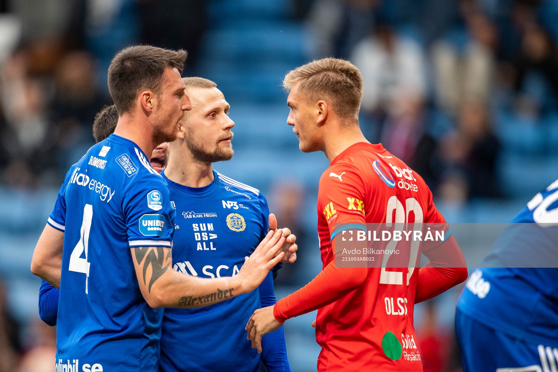 Helsingborgs Dennis Olsson och Sundsvalls Erik Andersson i