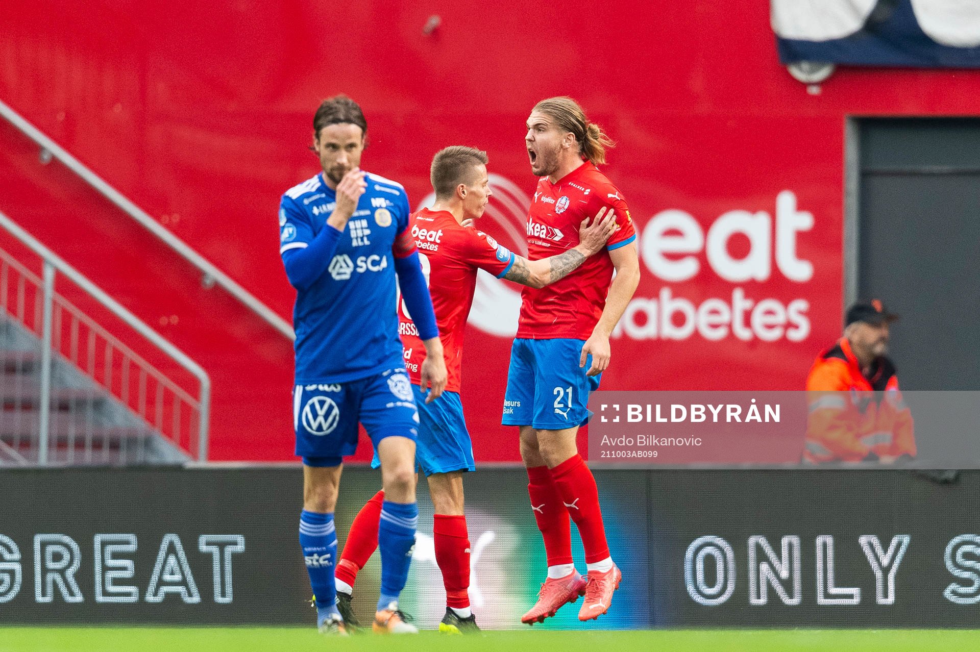 Helsingborgs Charlie Weberg jublar