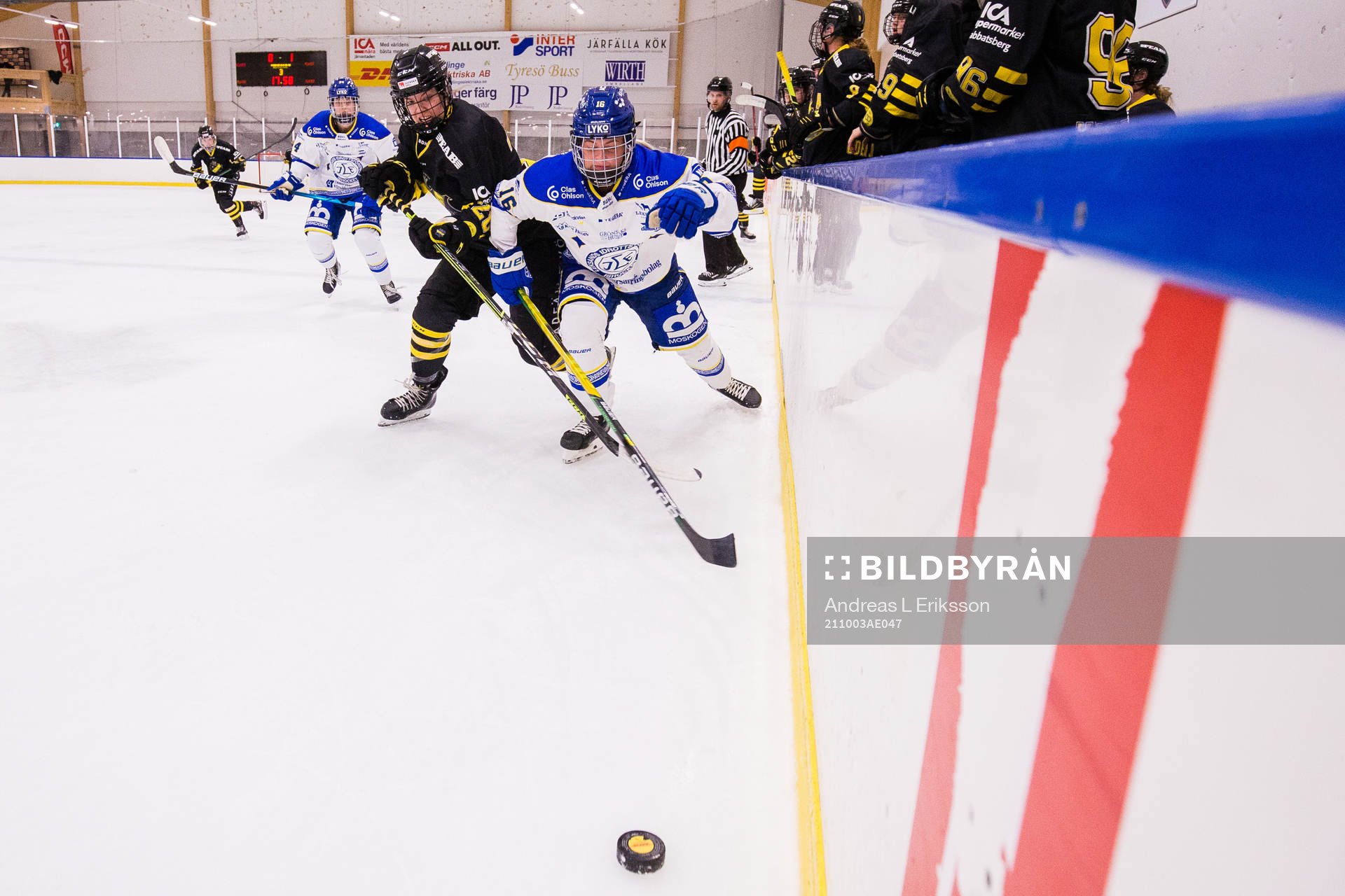 s Saana Valkama och Leksands Jennifer Carlsson