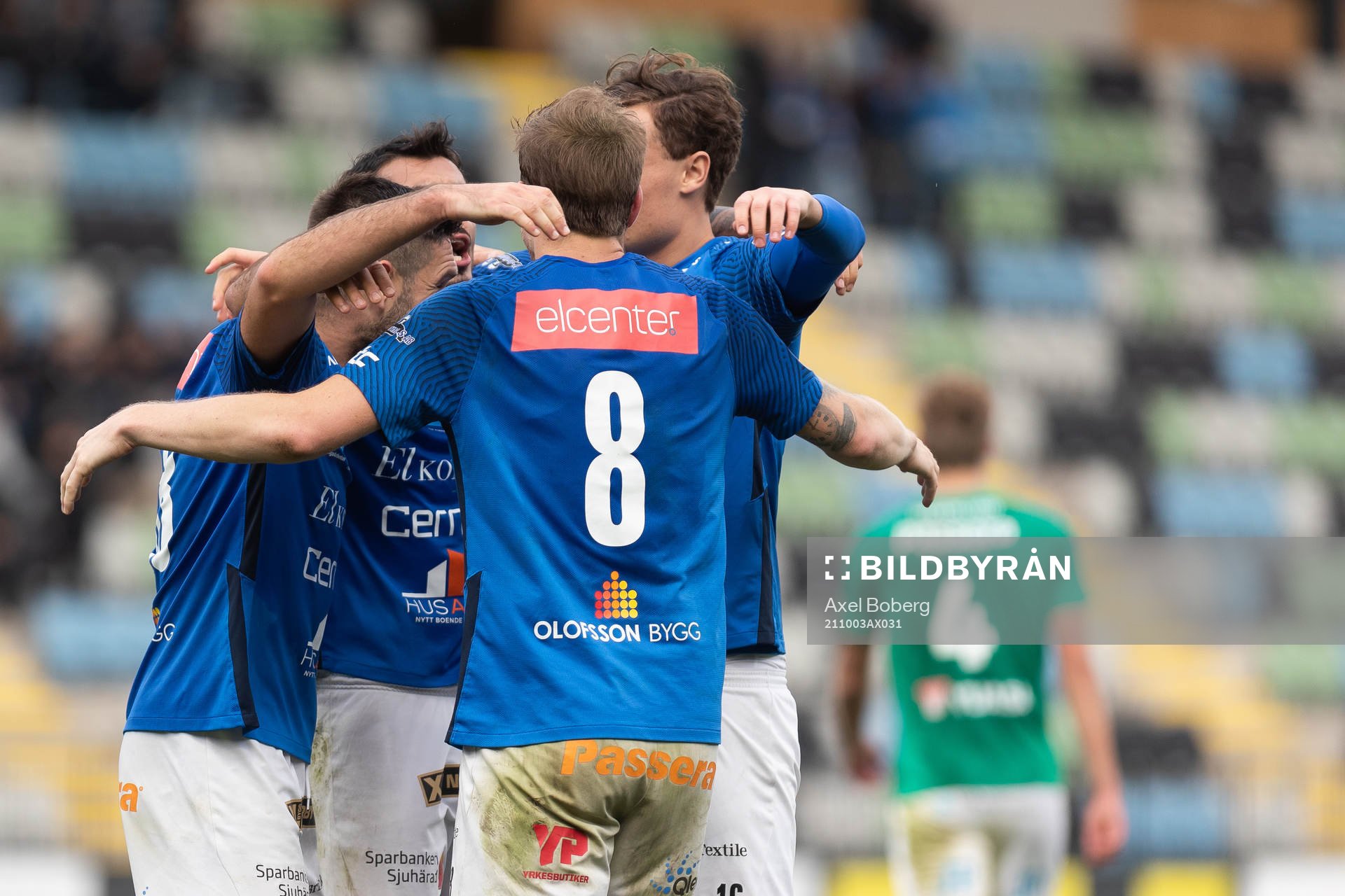 Norrbys Nicklas Savolainen och Alexander Salo jublar