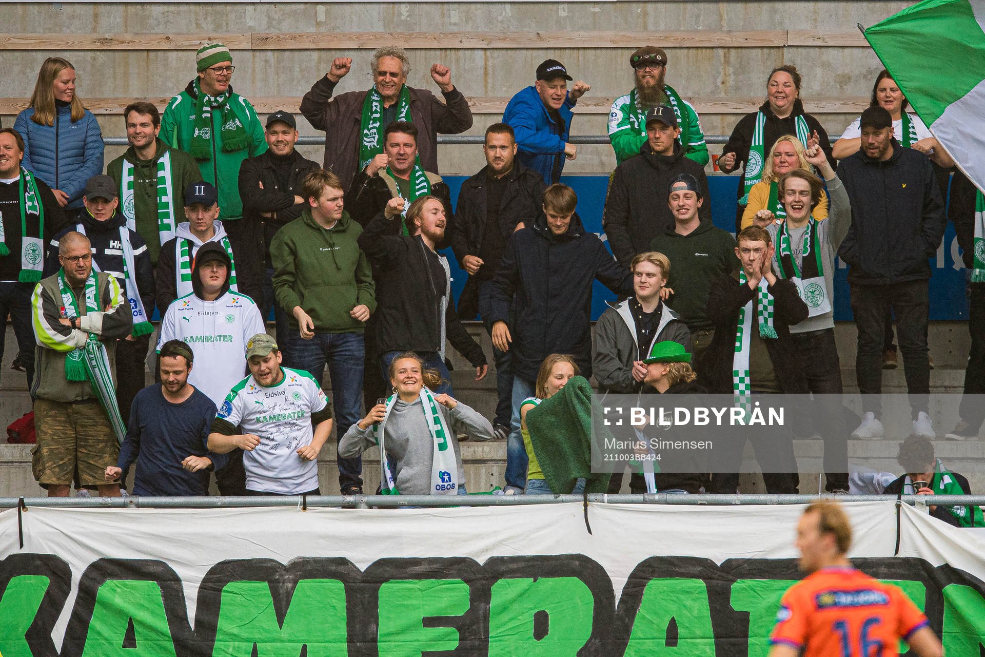 Fans of HamKam