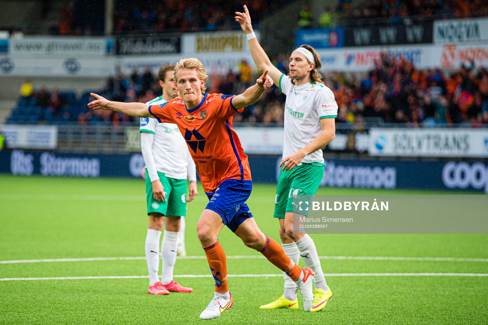 Erlend Segberg of Aalesund celebrates