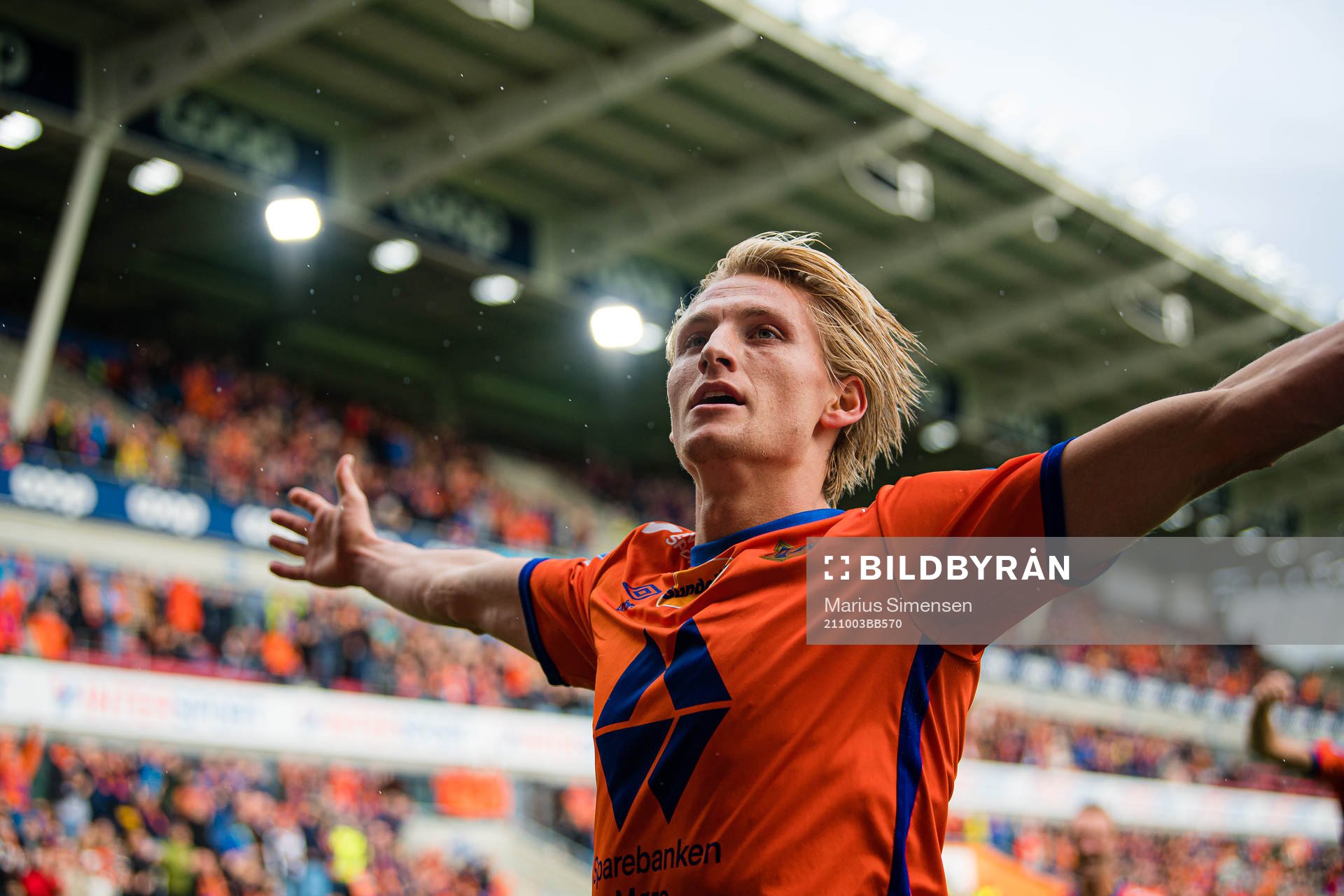 Erlend Segberg of Aalesund celebrates